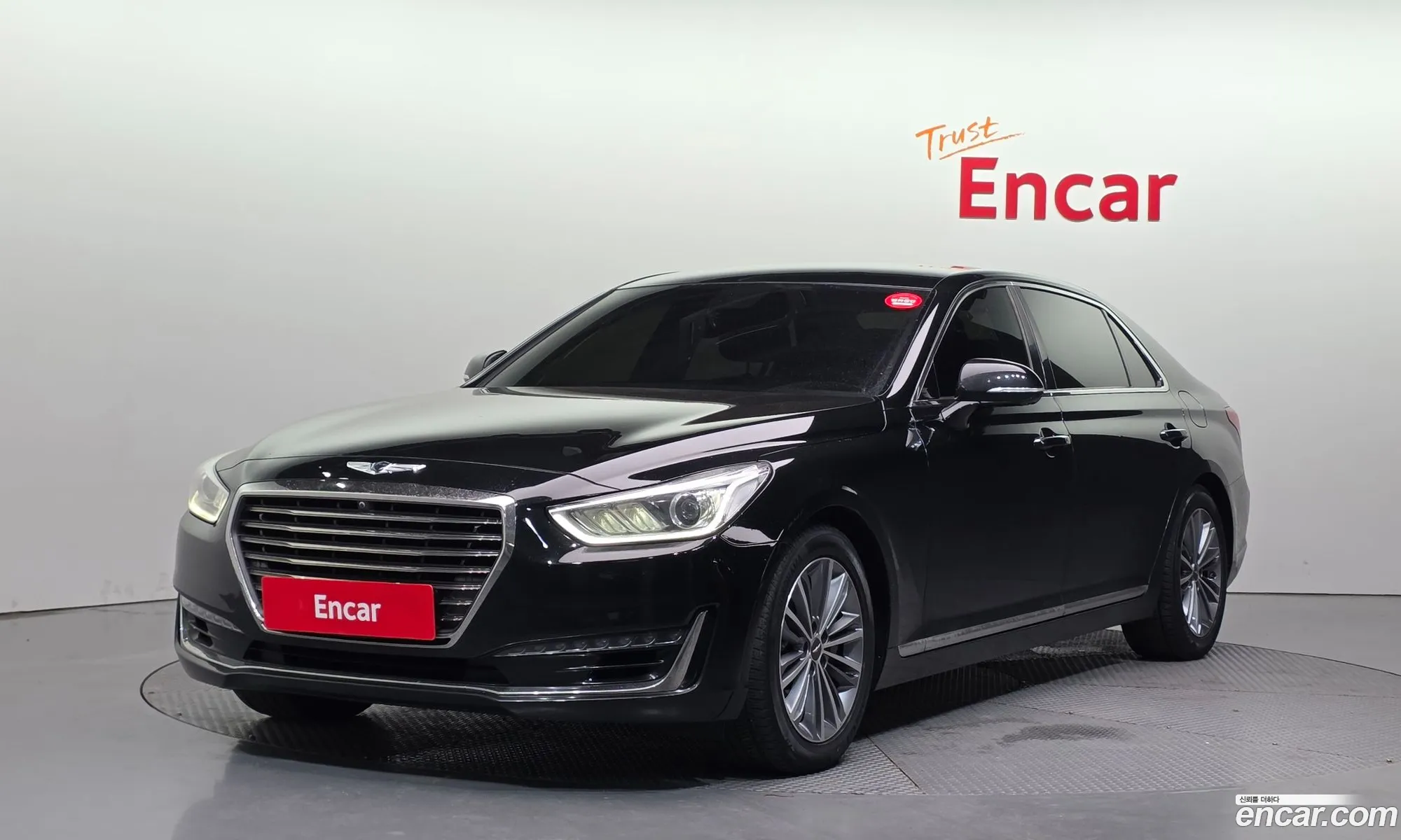 Genesis EQ900 2016 — 17
