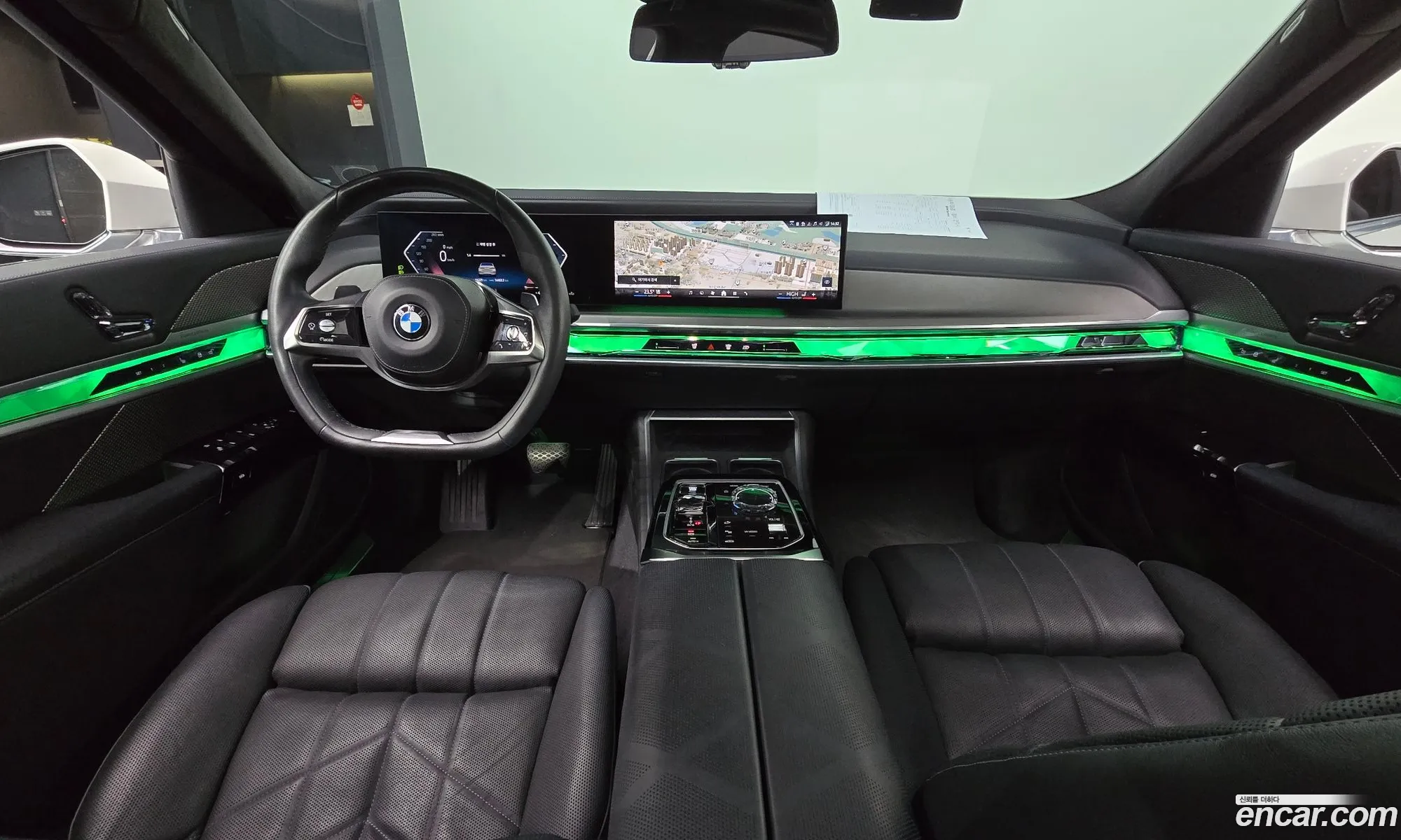 BMW 7 Series 2023 — 7