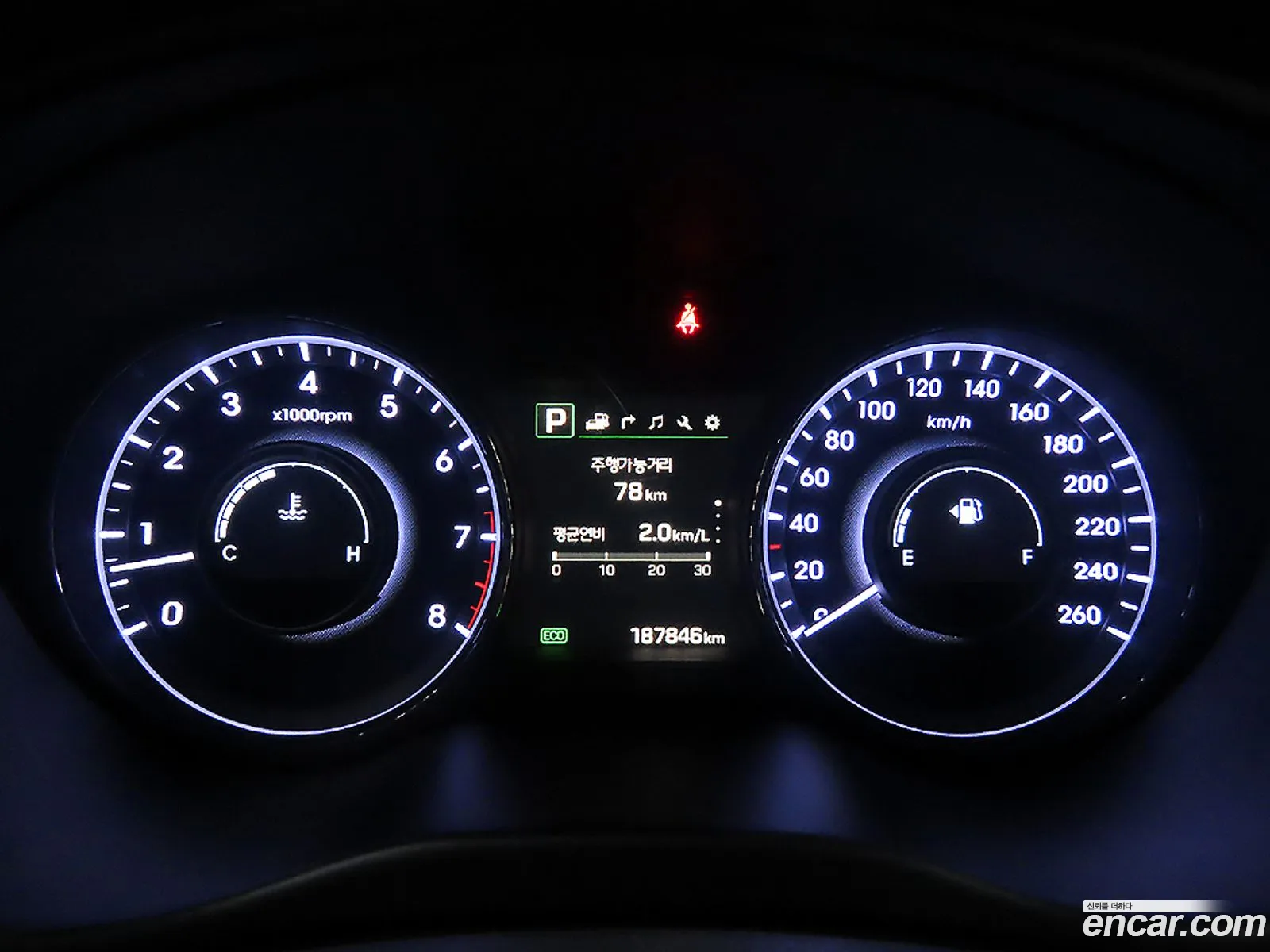 Hyundai Aslan 2015 — 11