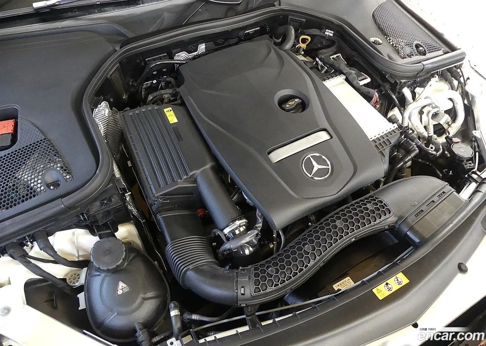 Mercedes-Benz E-Class W213 2023 — 11