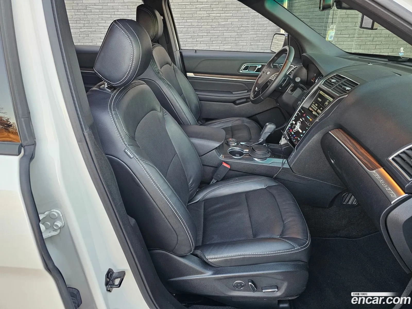 Ford Explorer 2015 — 7