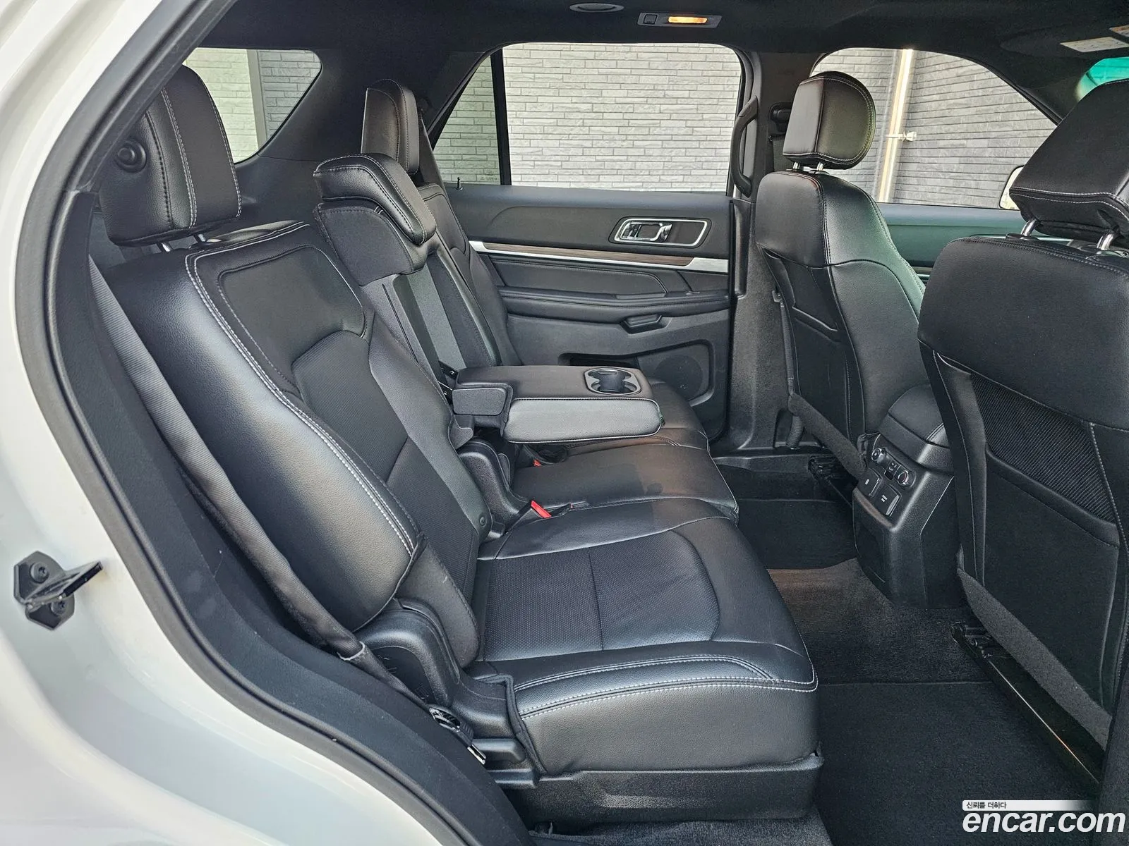 Ford Explorer 2015 — 15