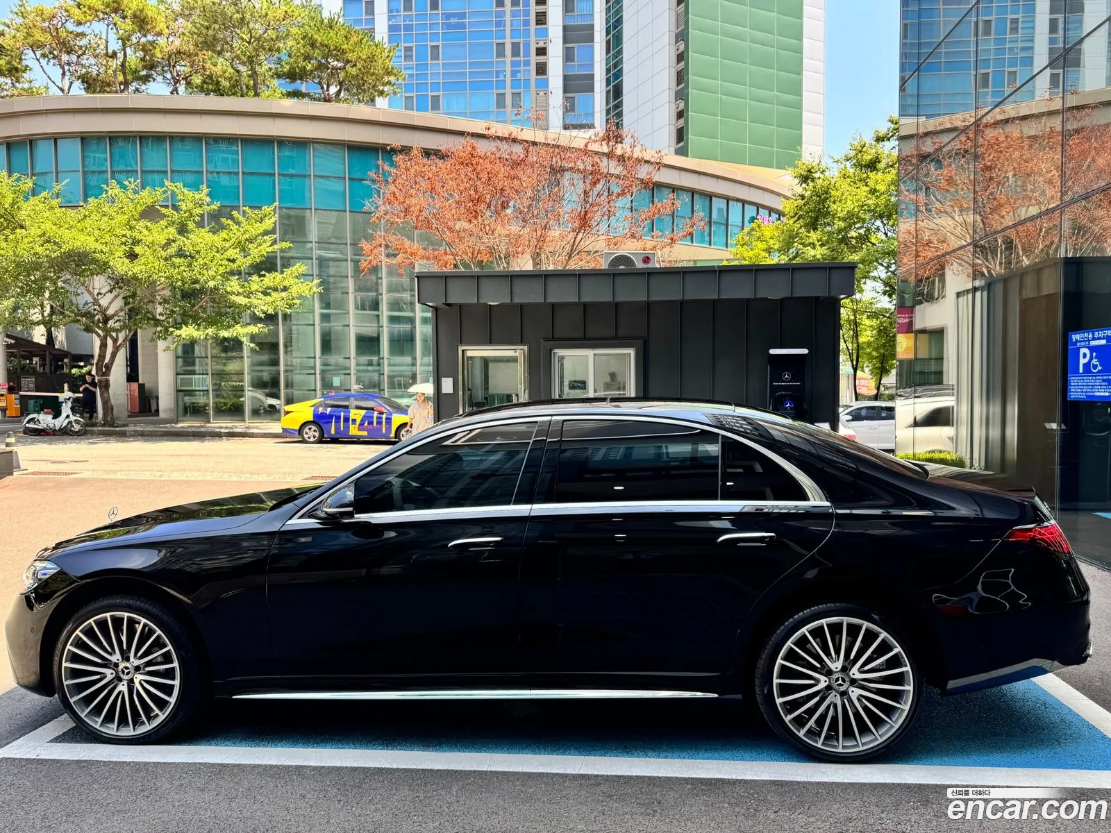 Mercedes-Benz S-Class W223 2025 — 6