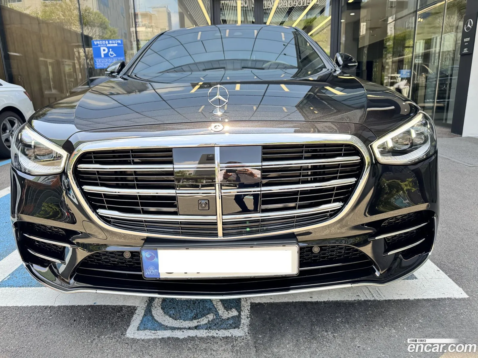 Mercedes-Benz S-Class W223 2025 — 10