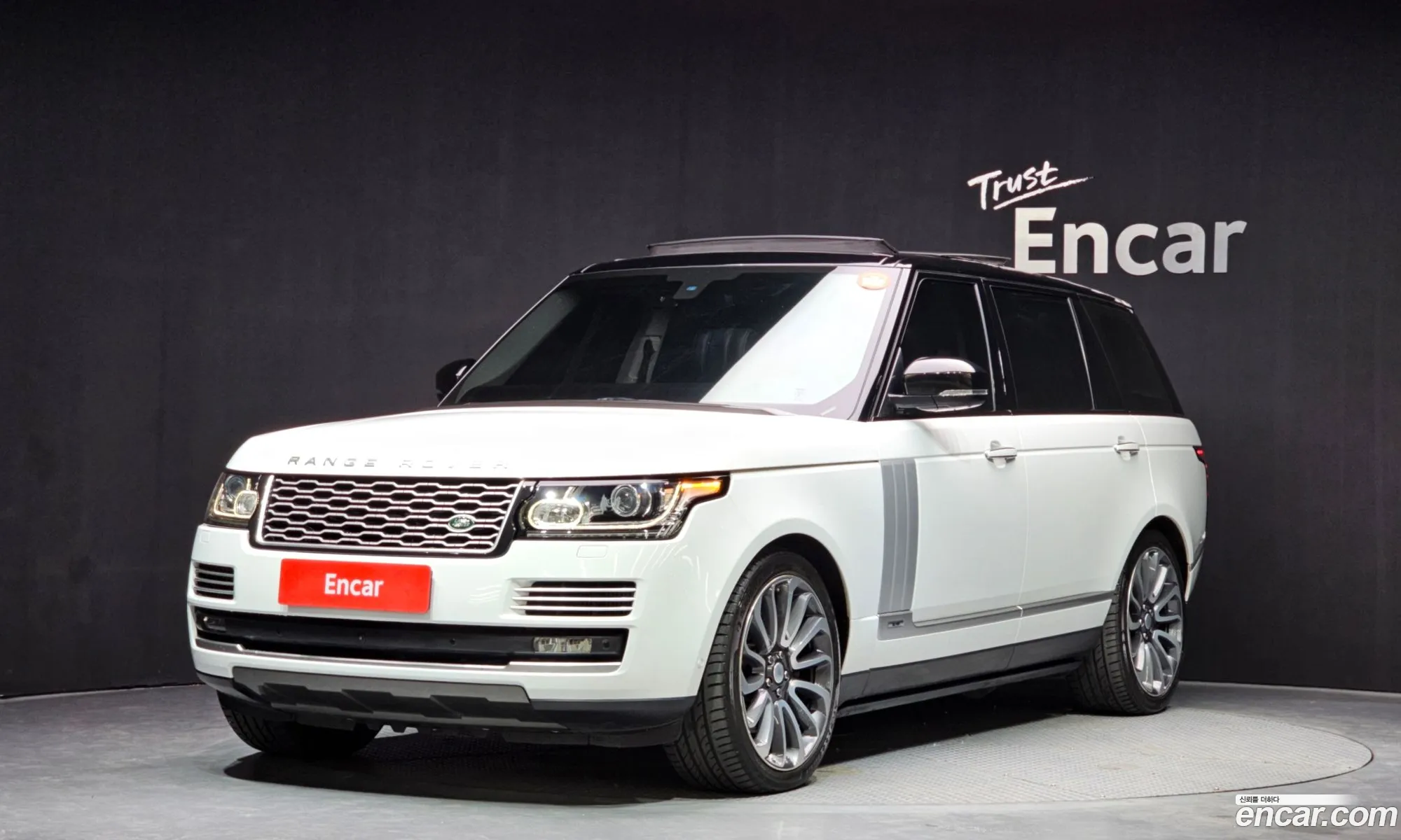 Land Rover Range Rover 2016 SALGA3JF3GA276721 — 9