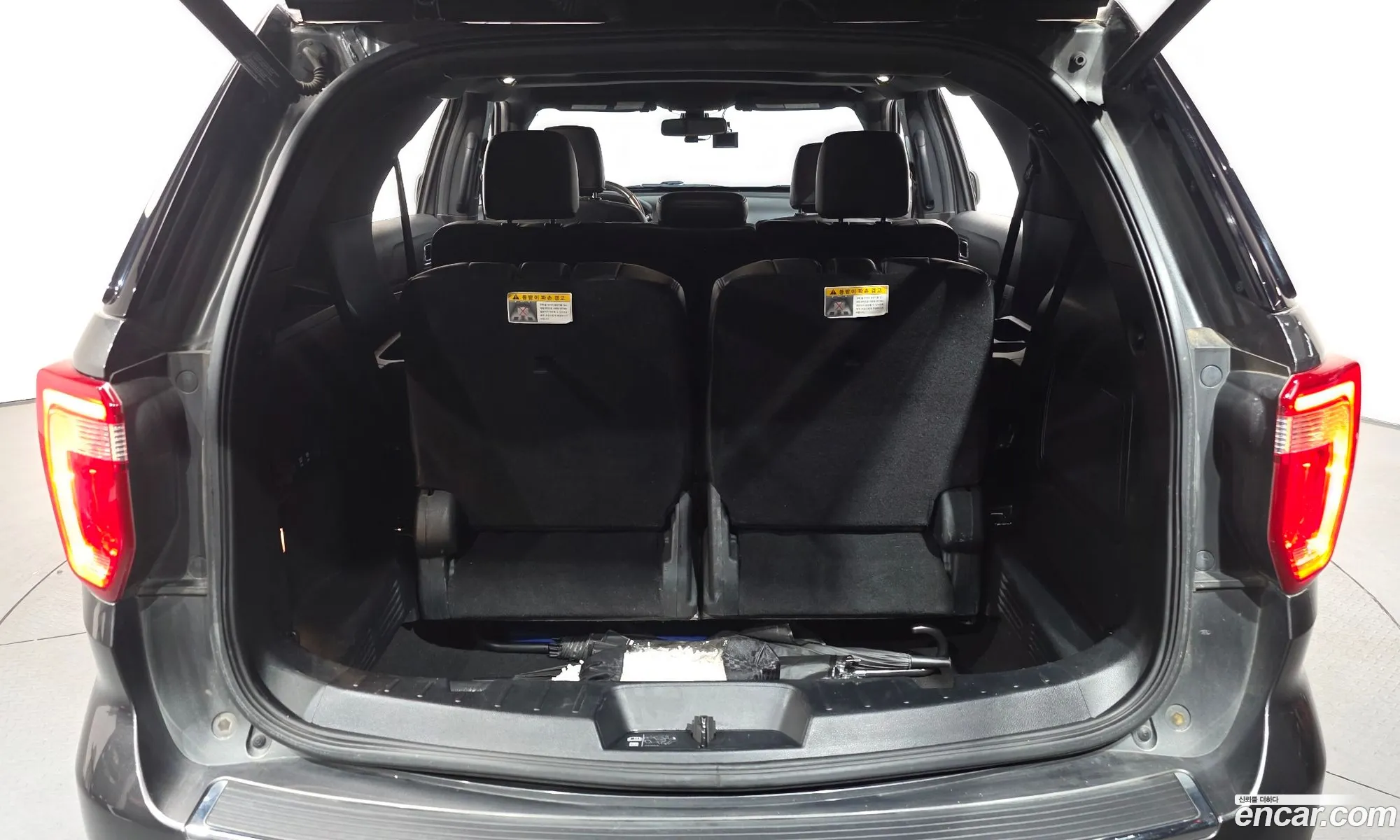 Ford Explorer 2019 1FM5K8FH0KGA25501 — 16