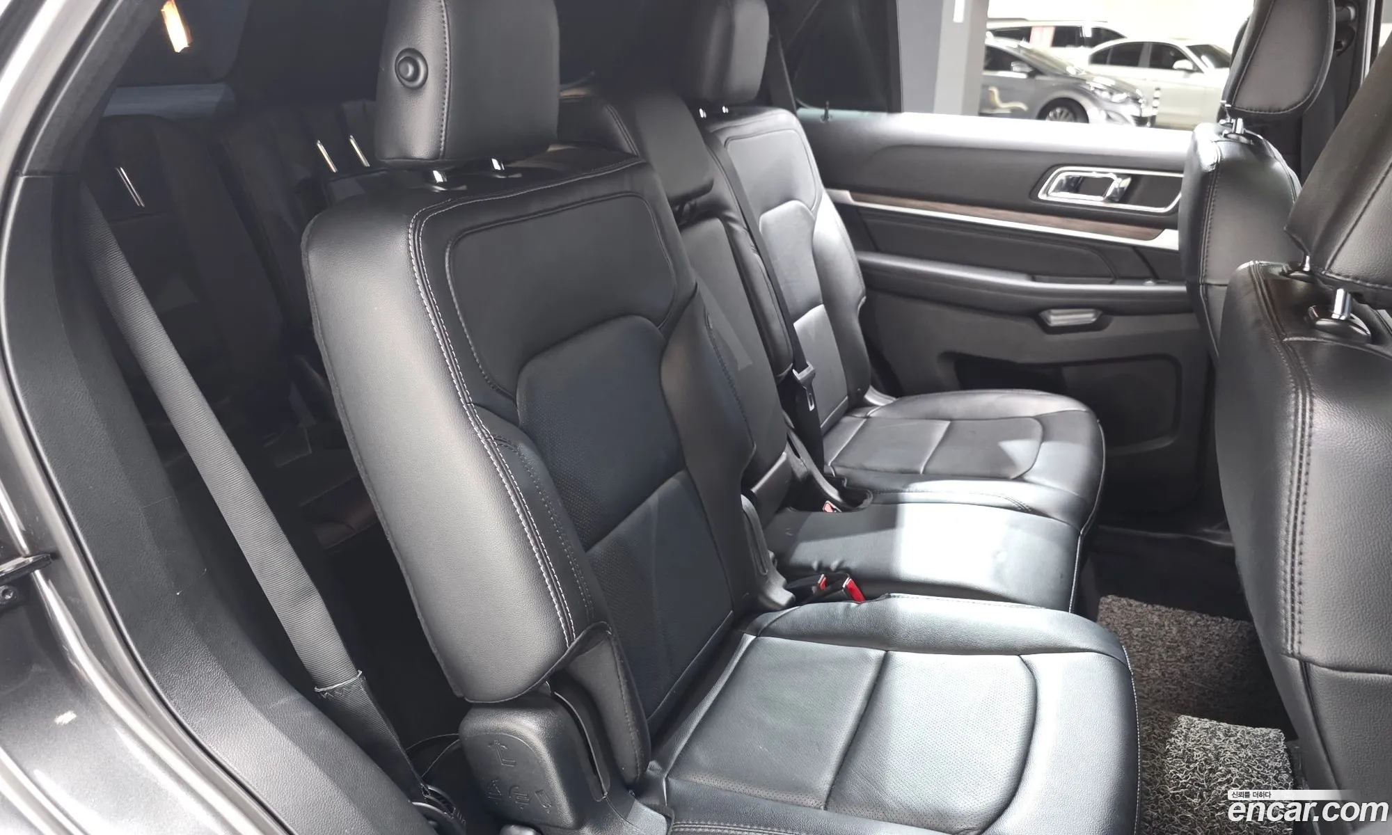 Ford Explorer 2019 1FM5K8FH0KGA25501 — 20