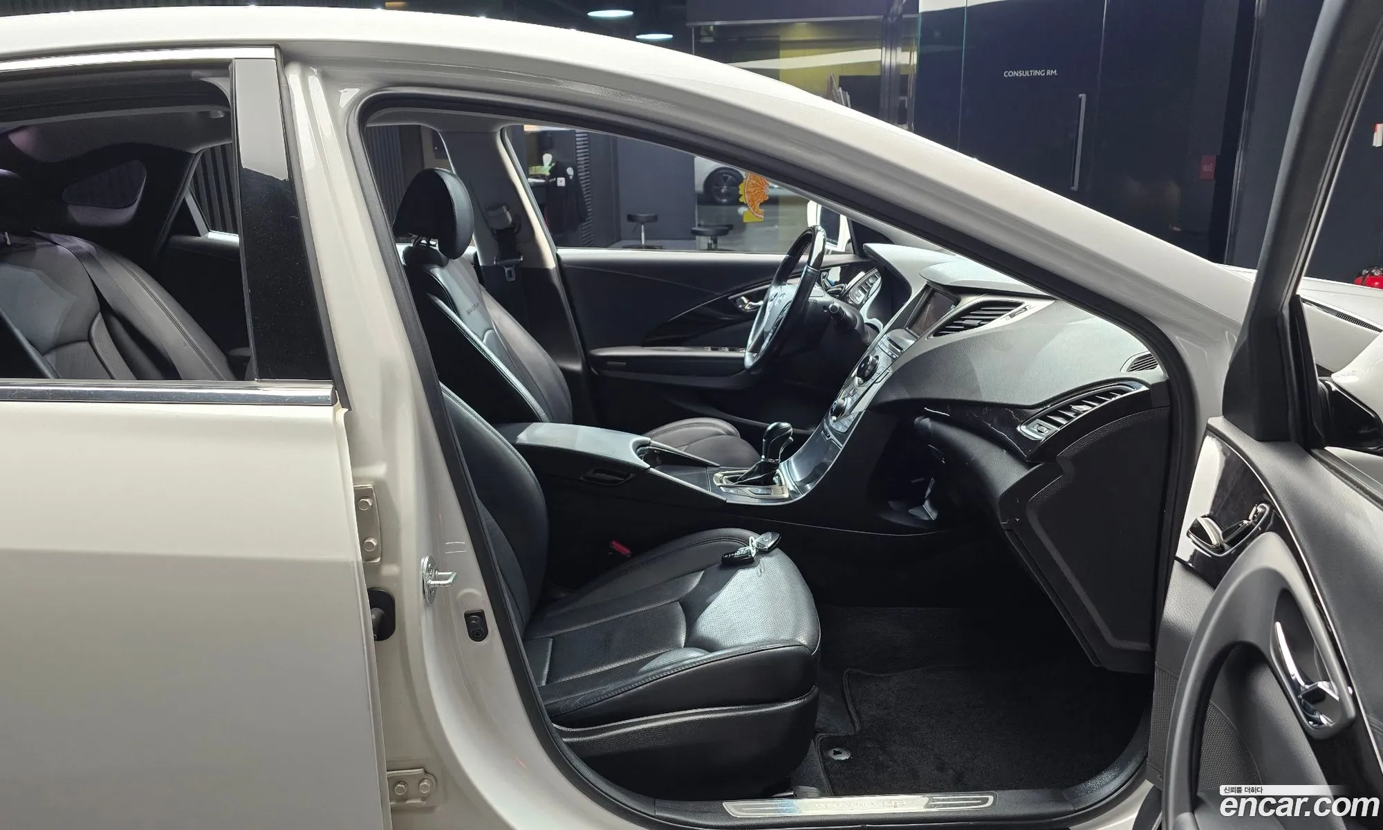 Hyundai Grandeur HG 2013 — 5