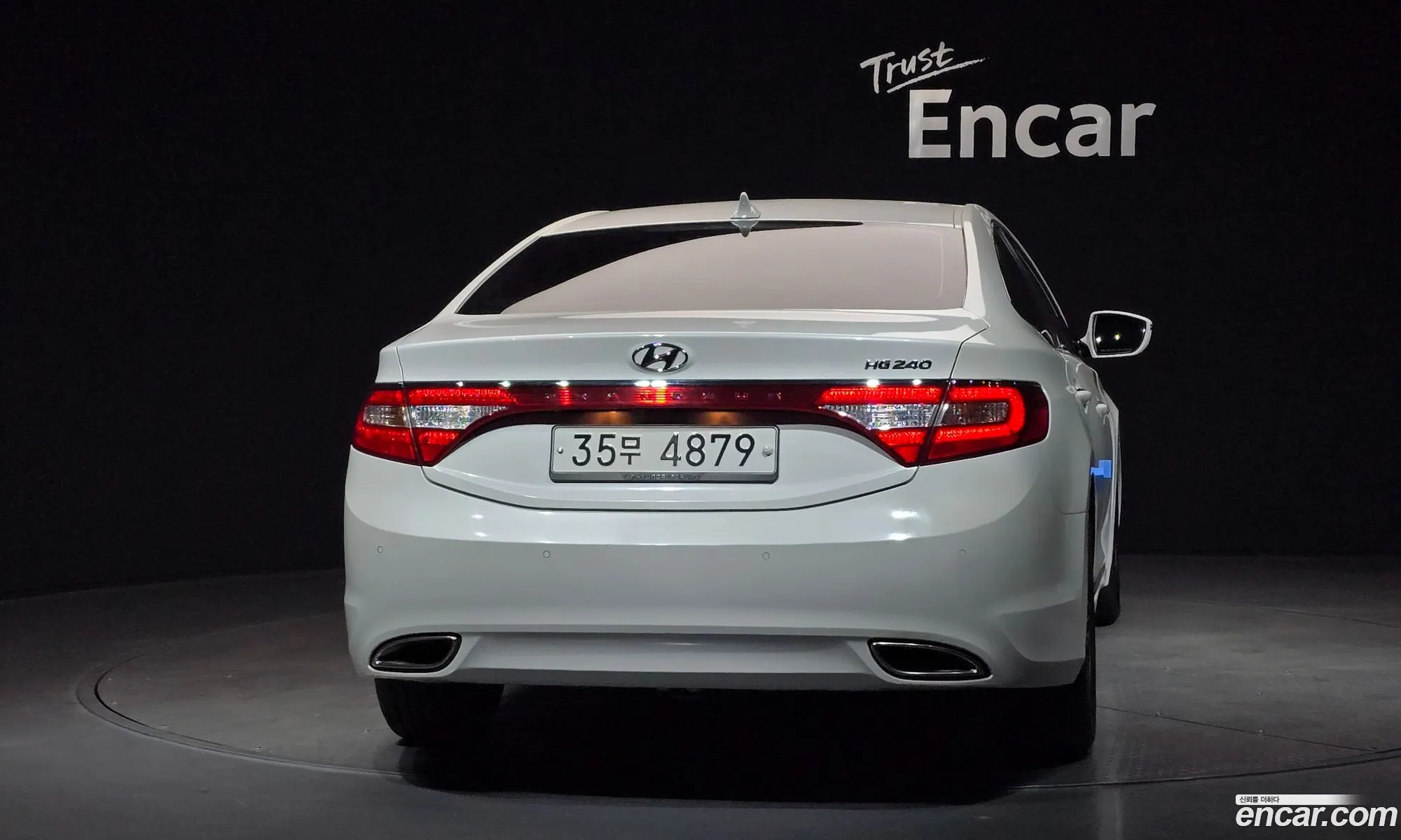 Hyundai Grandeur HG 2013 — 12