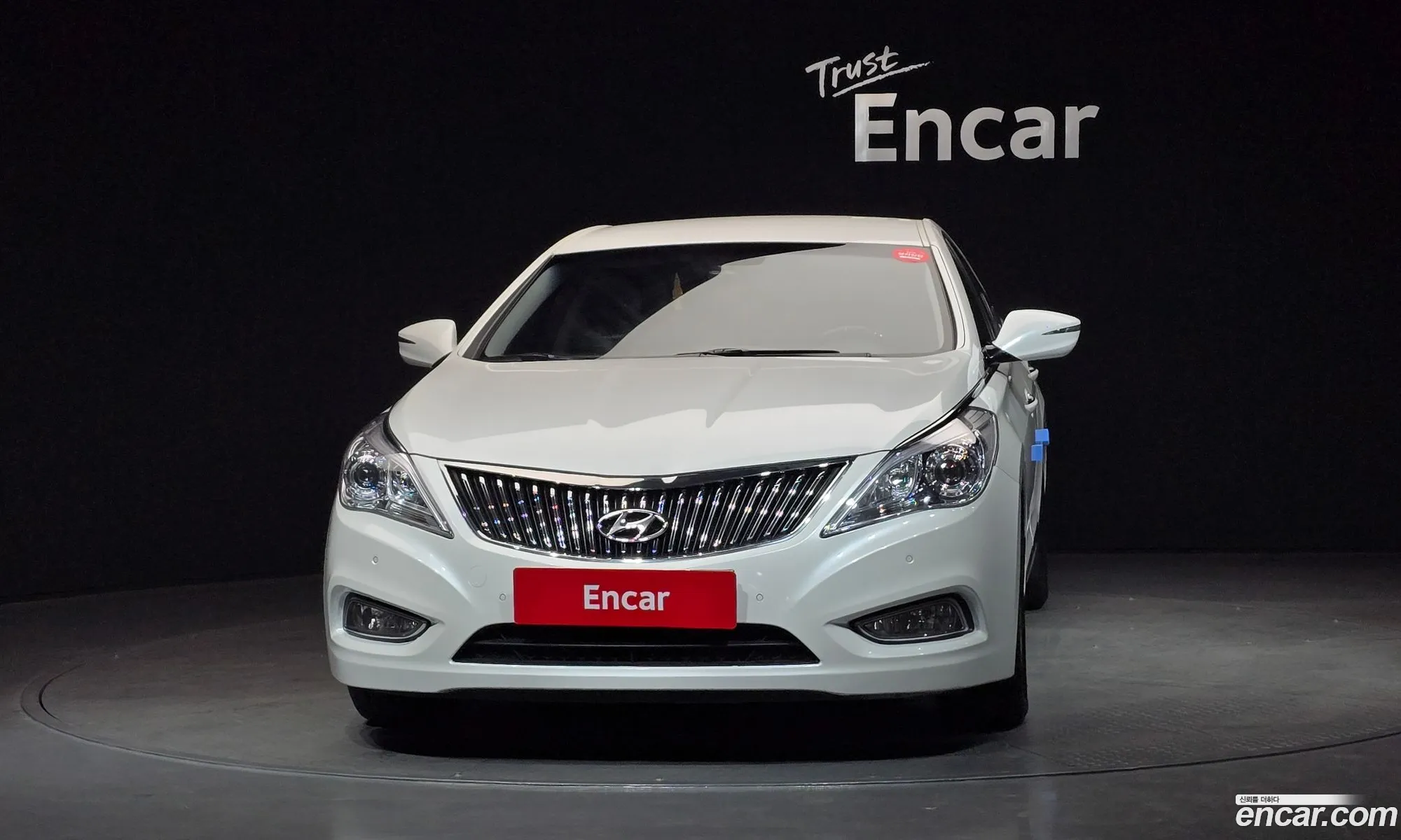 Hyundai Grandeur HG 2013 — 15