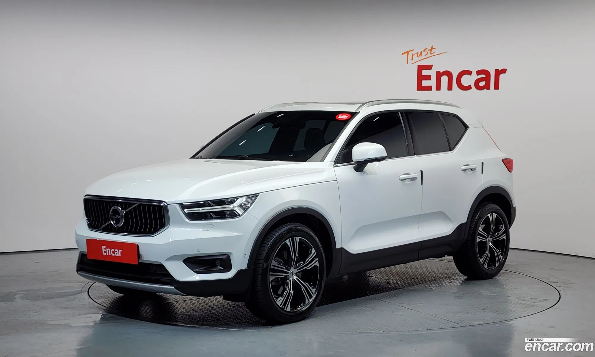 Volvo XC40 2021 — 13