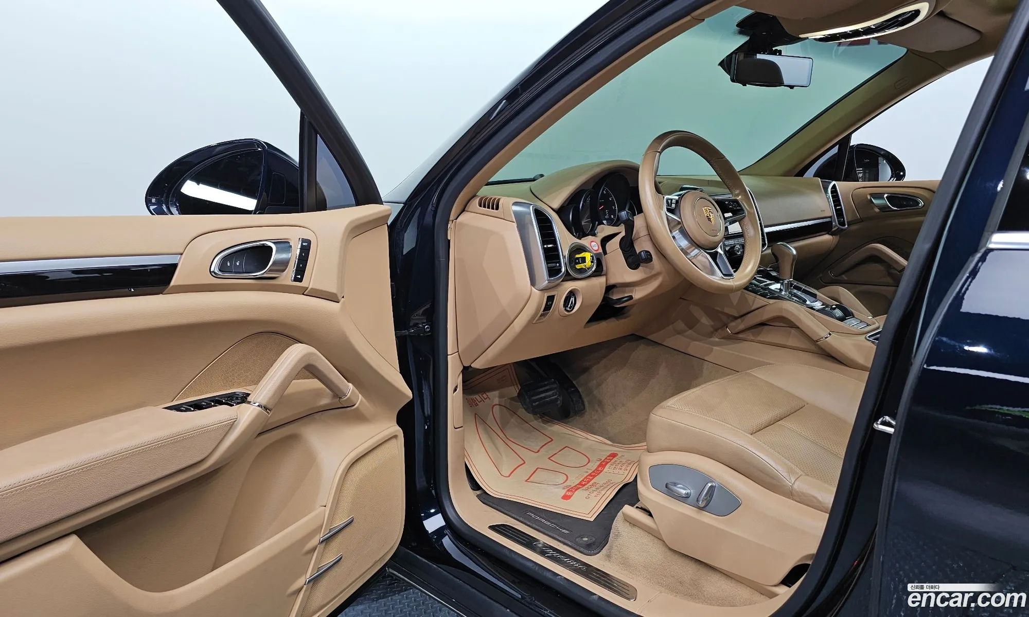 Porsche Cayenne 2015 WP1AA2927GLA00179 — 16