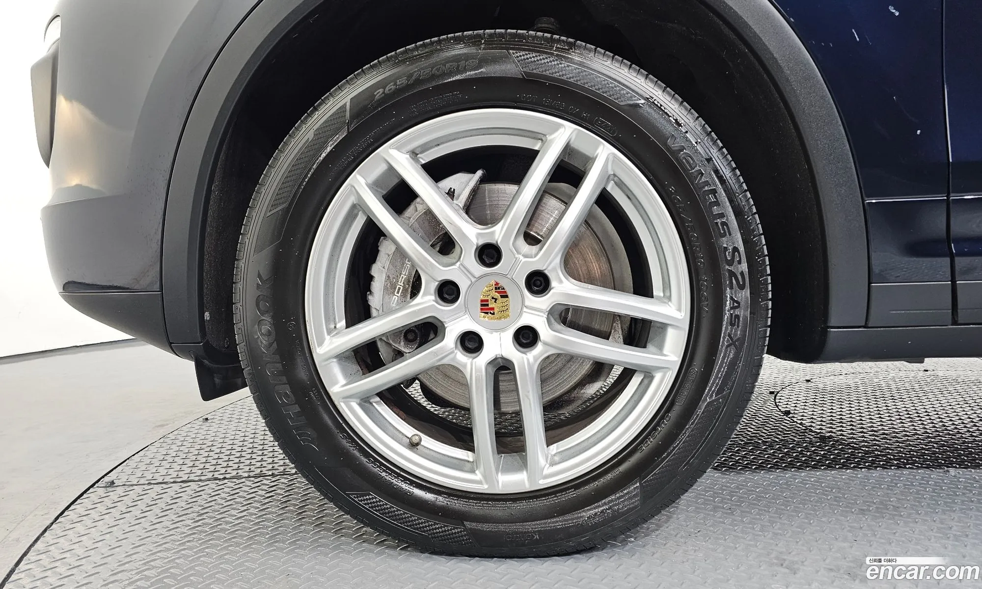Porsche Cayenne 2015 WP1AA2927GLA00179 — 17