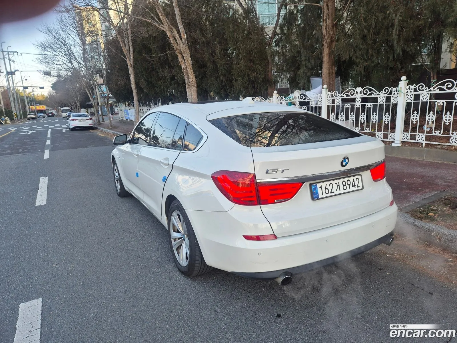 BMW 5 Series GT 2011 — 5