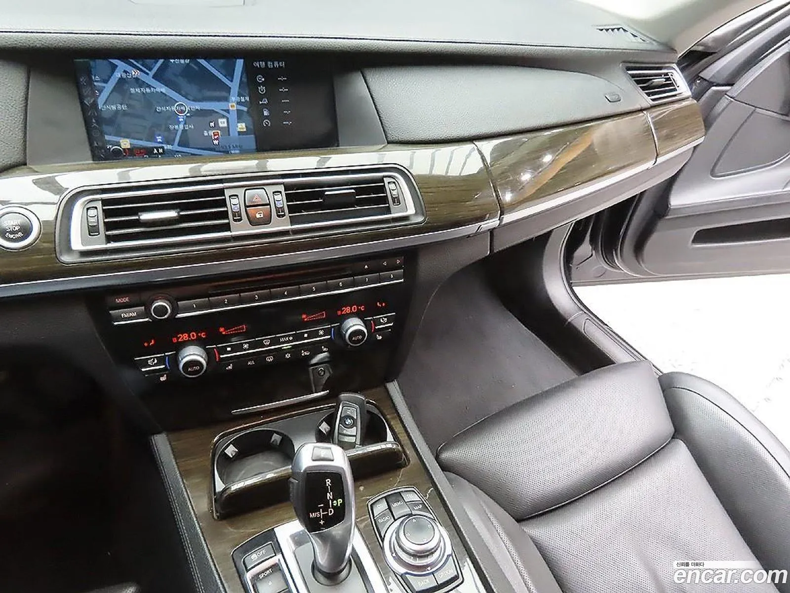 BMW 7 Series 2012 — 11