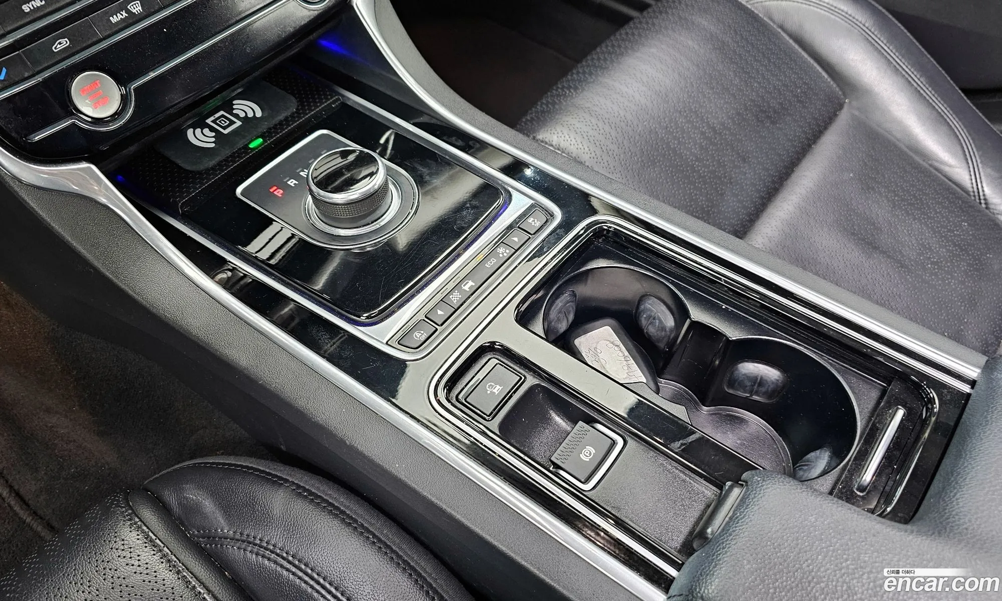 Jaguar XF 2018 — 3
