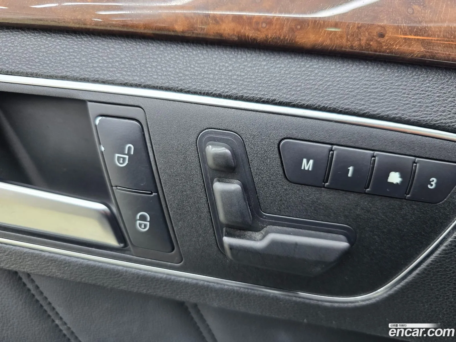 Mercedes-Benz E-Class W212 2012 — 9