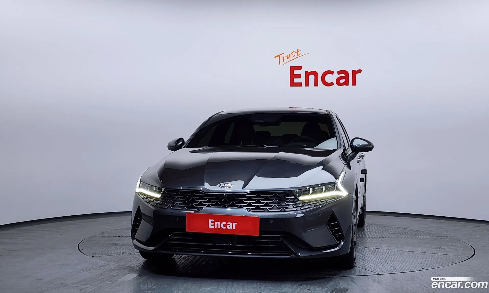 Kia K5 Hybrid 2021 — 16