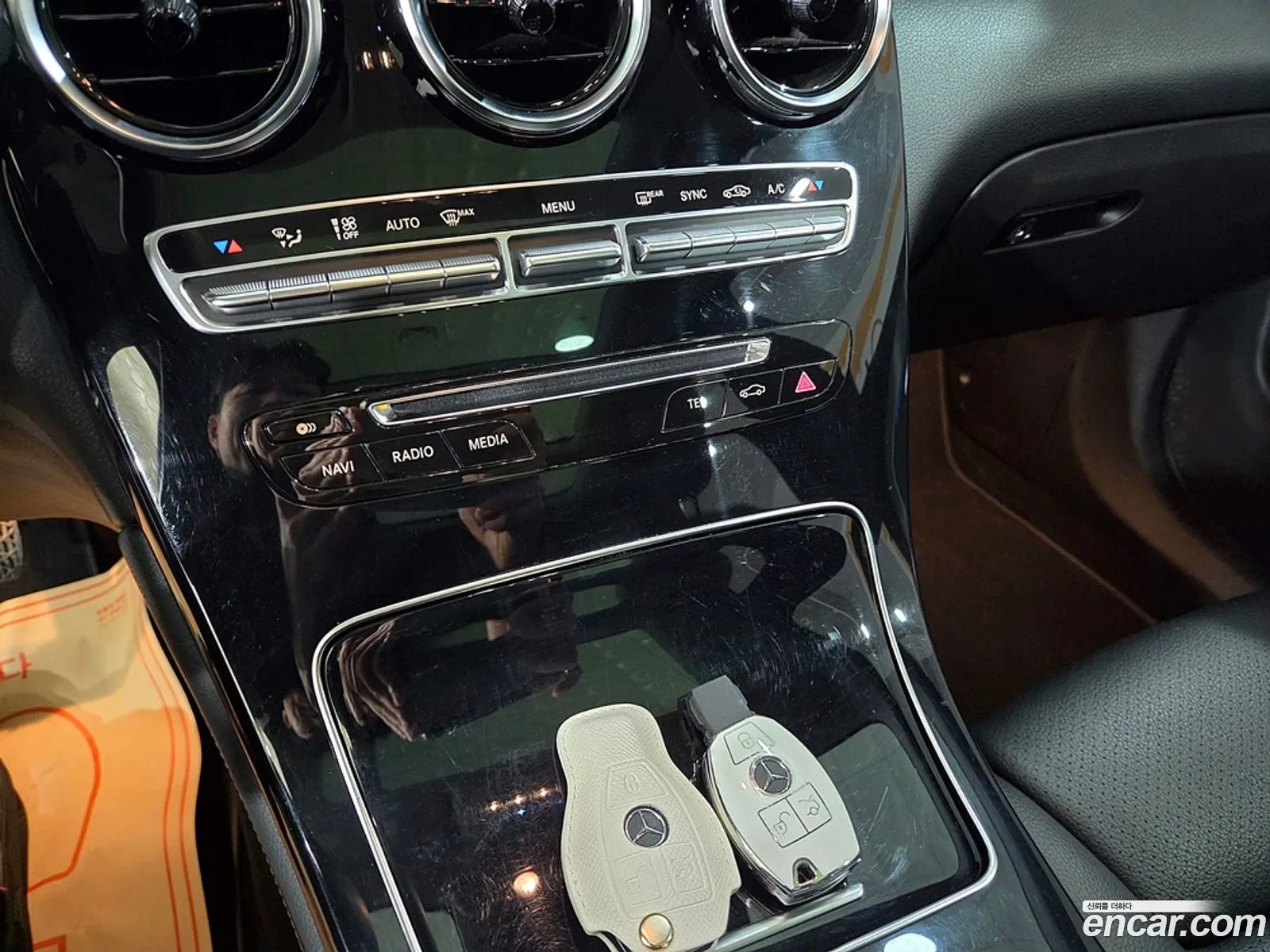 Mercedes-Benz GLC-Class X253 2017 — 16