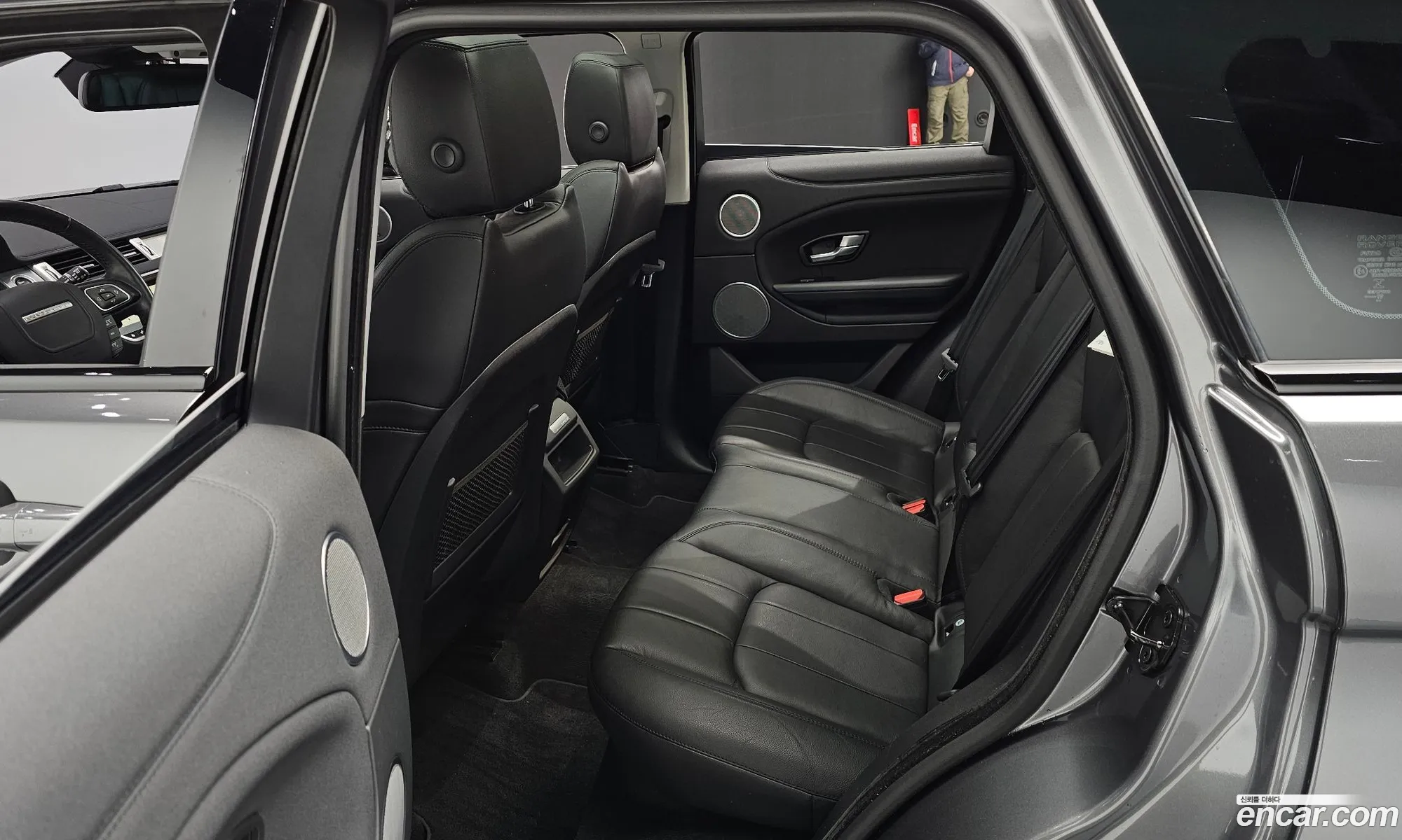 Land Rover Range Rover Evoque 2018 — 14