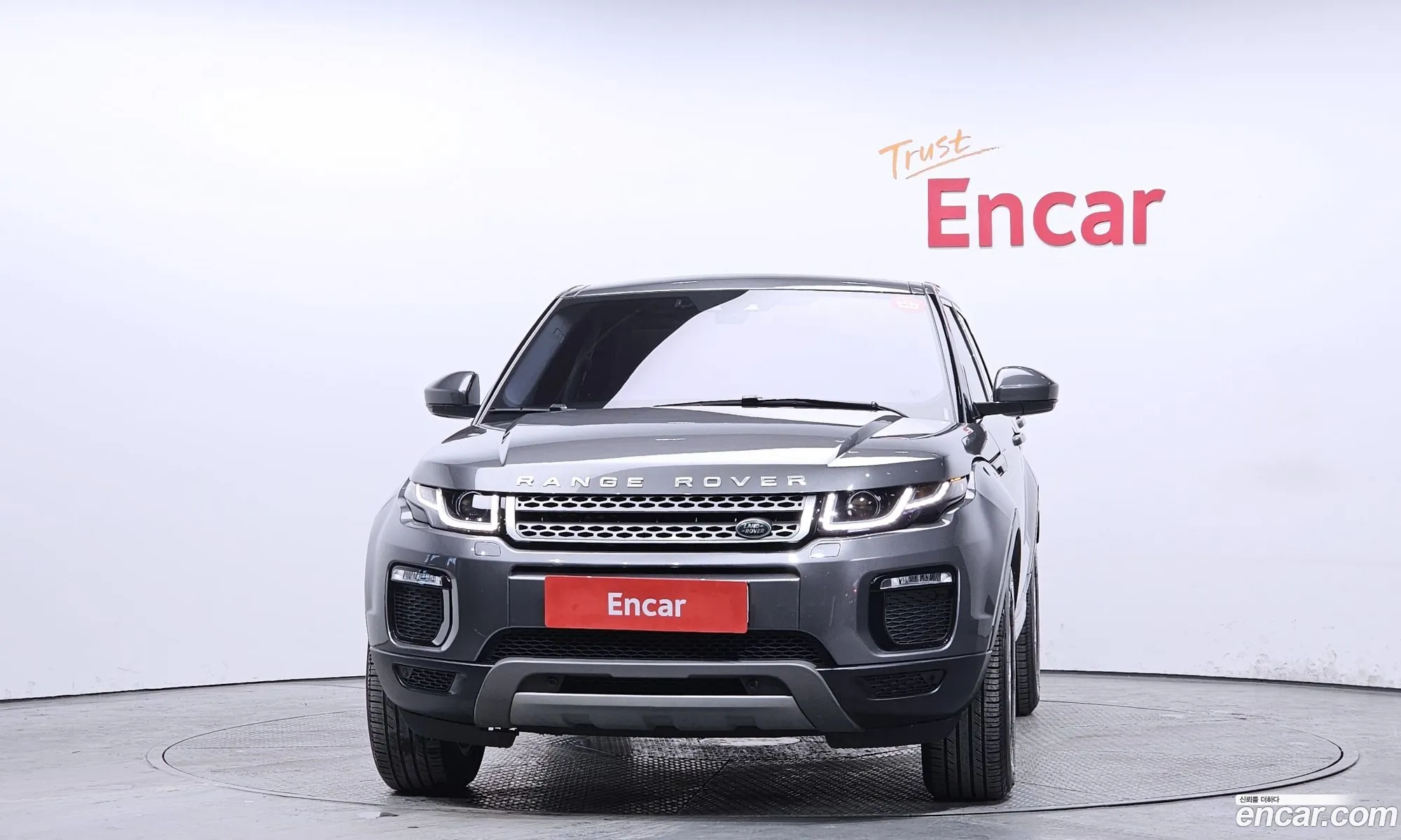 Land Rover Range Rover Evoque 2018 — 3