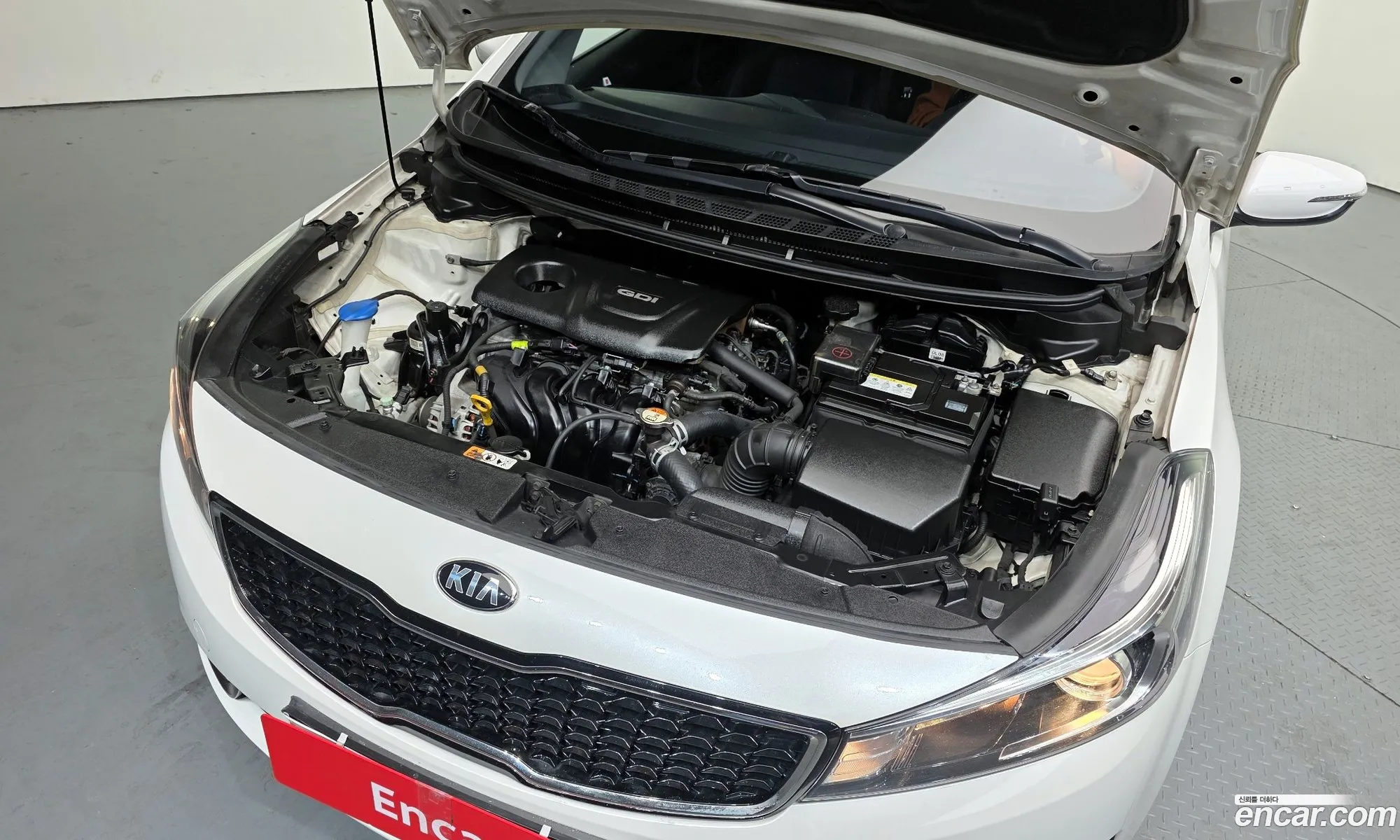 Kia K3 2017 — 14