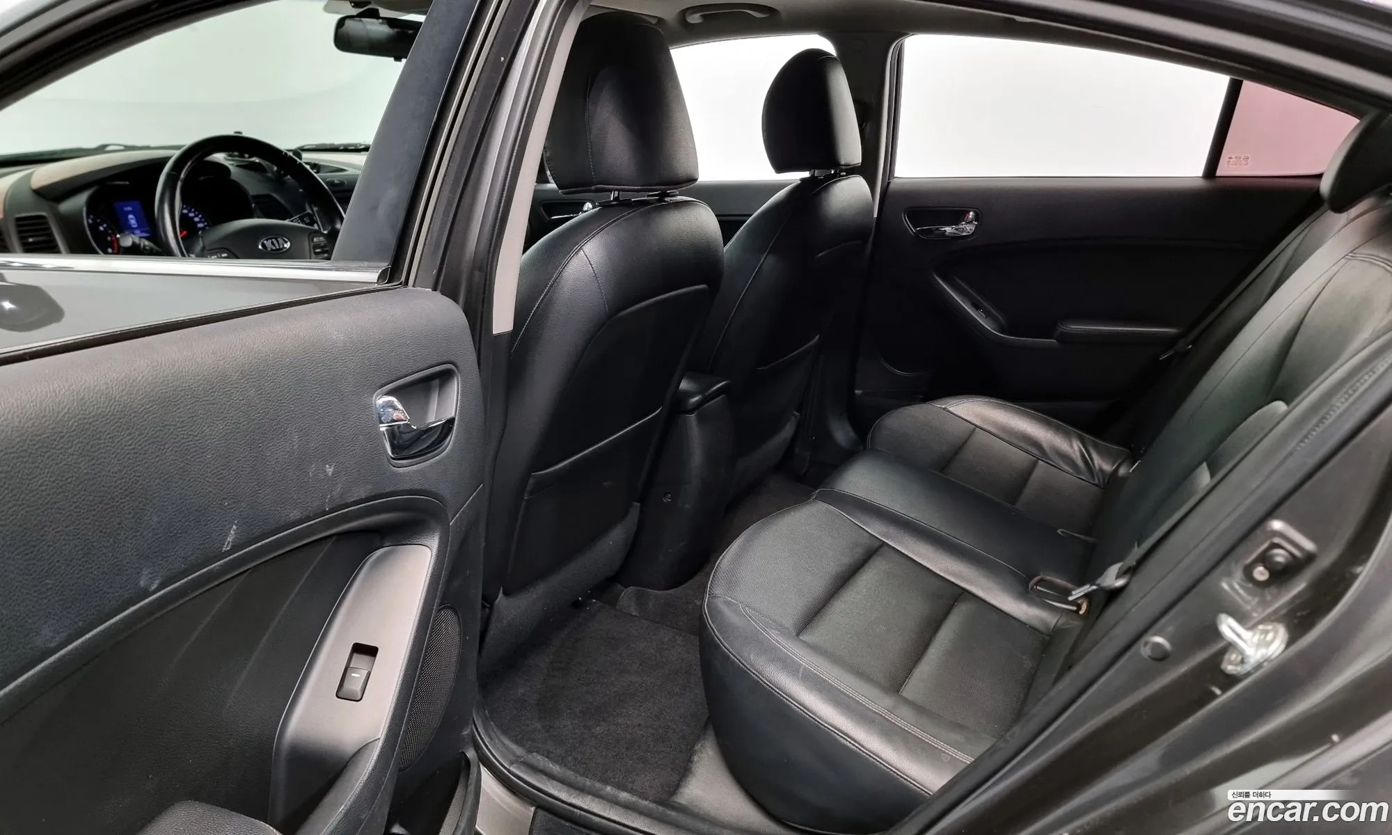Kia K3 2012 — 6