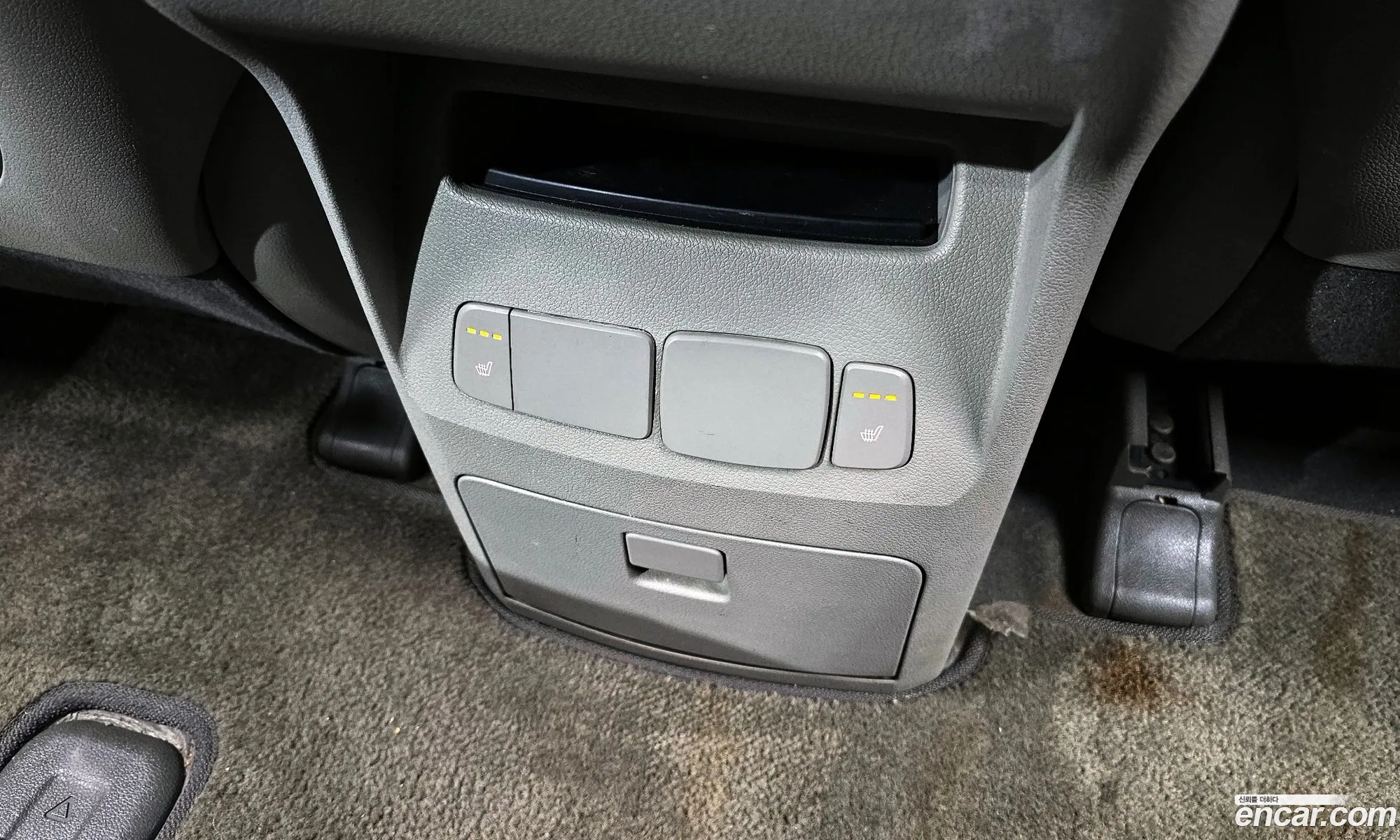 Kia Carnival 2017 — 17