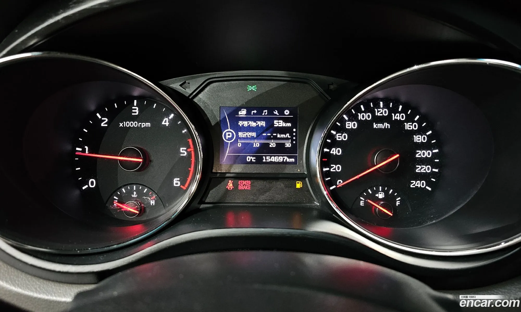 Kia Carnival 2017 — 6