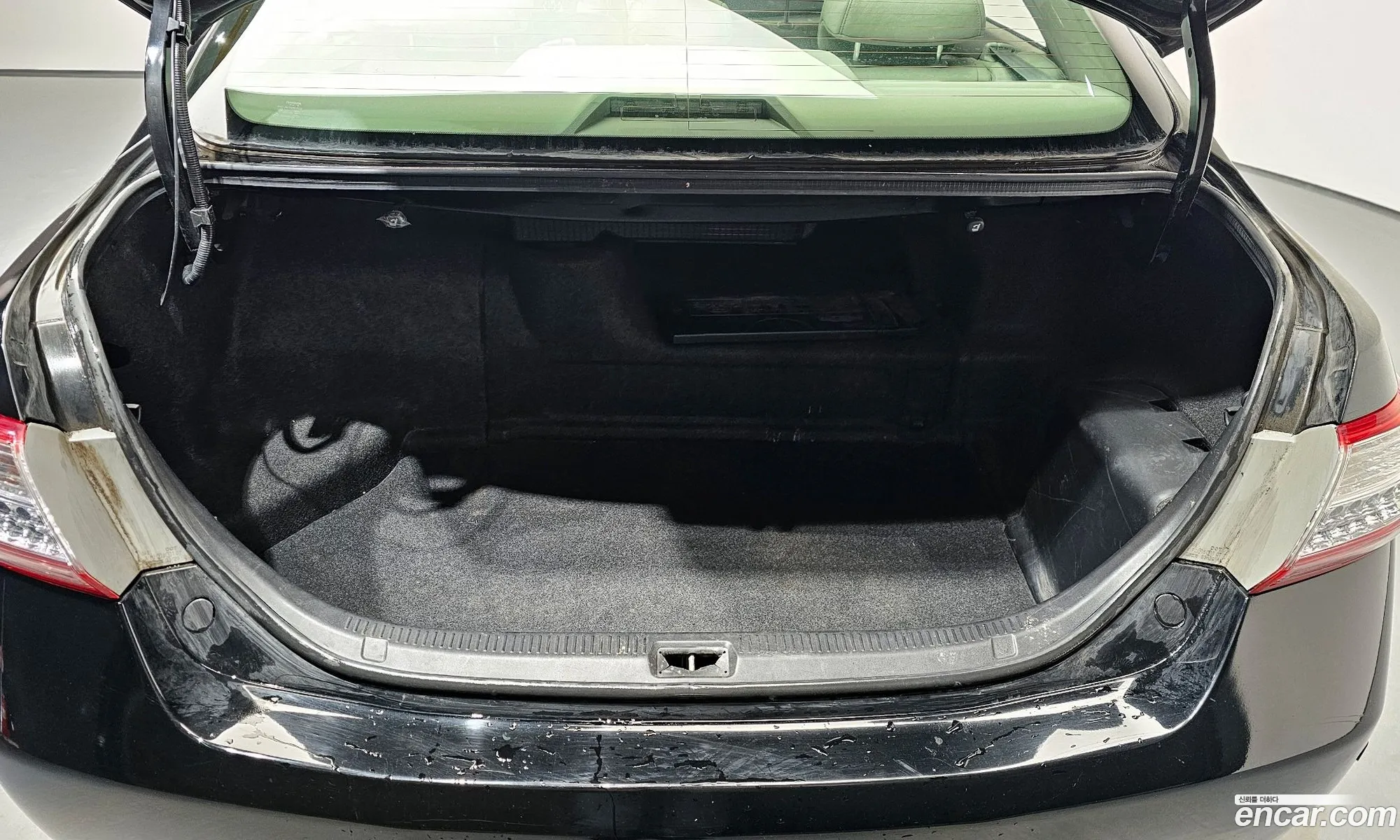 Toyota Camry 2011 — 19