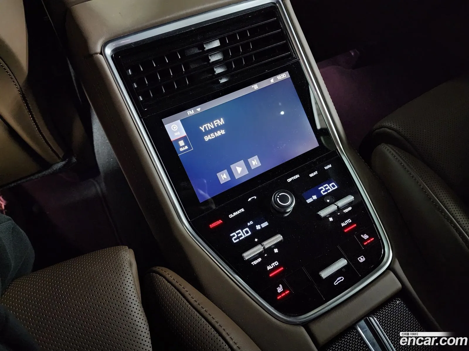 Porsche Panamera 2020 — 19