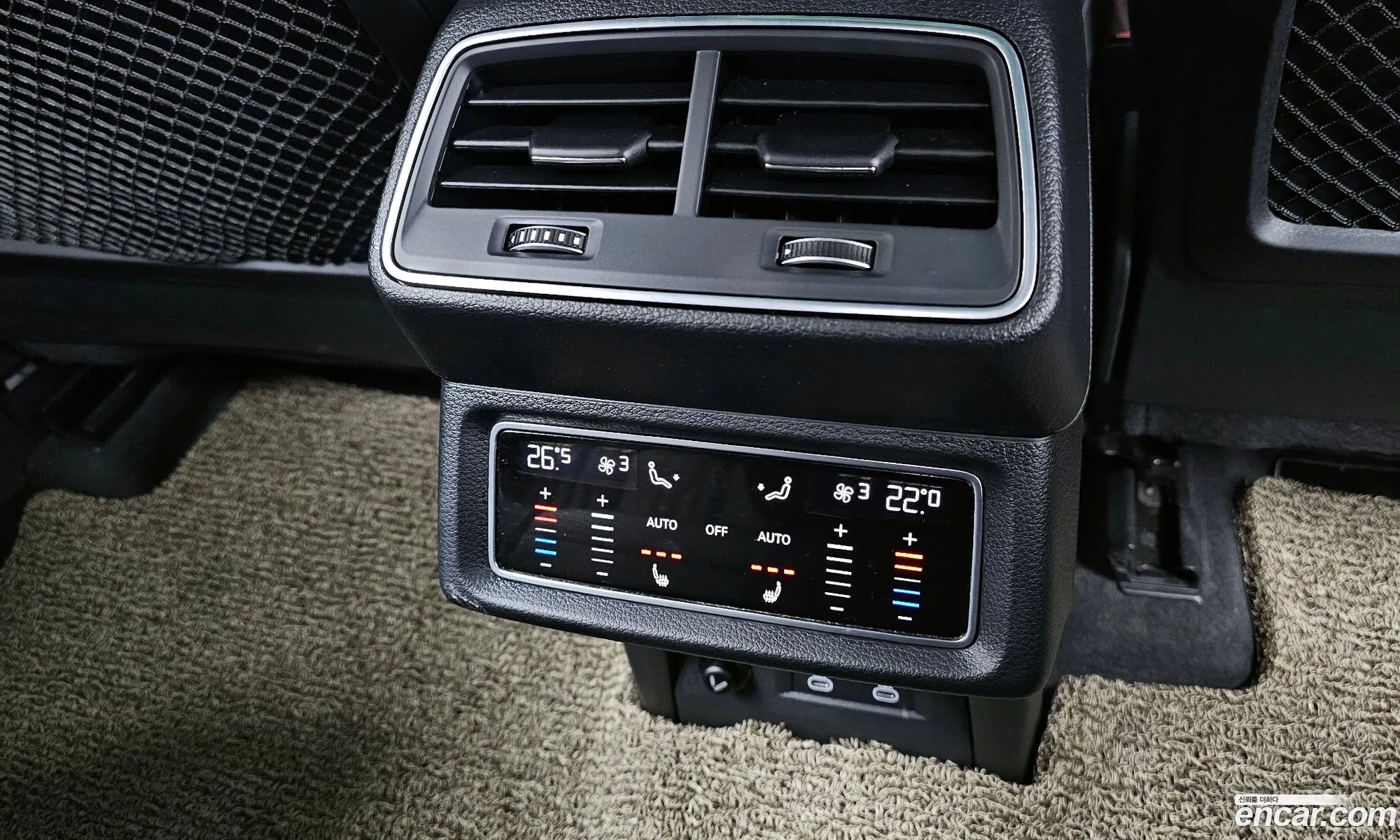 Audi e-tron 2022 — 19