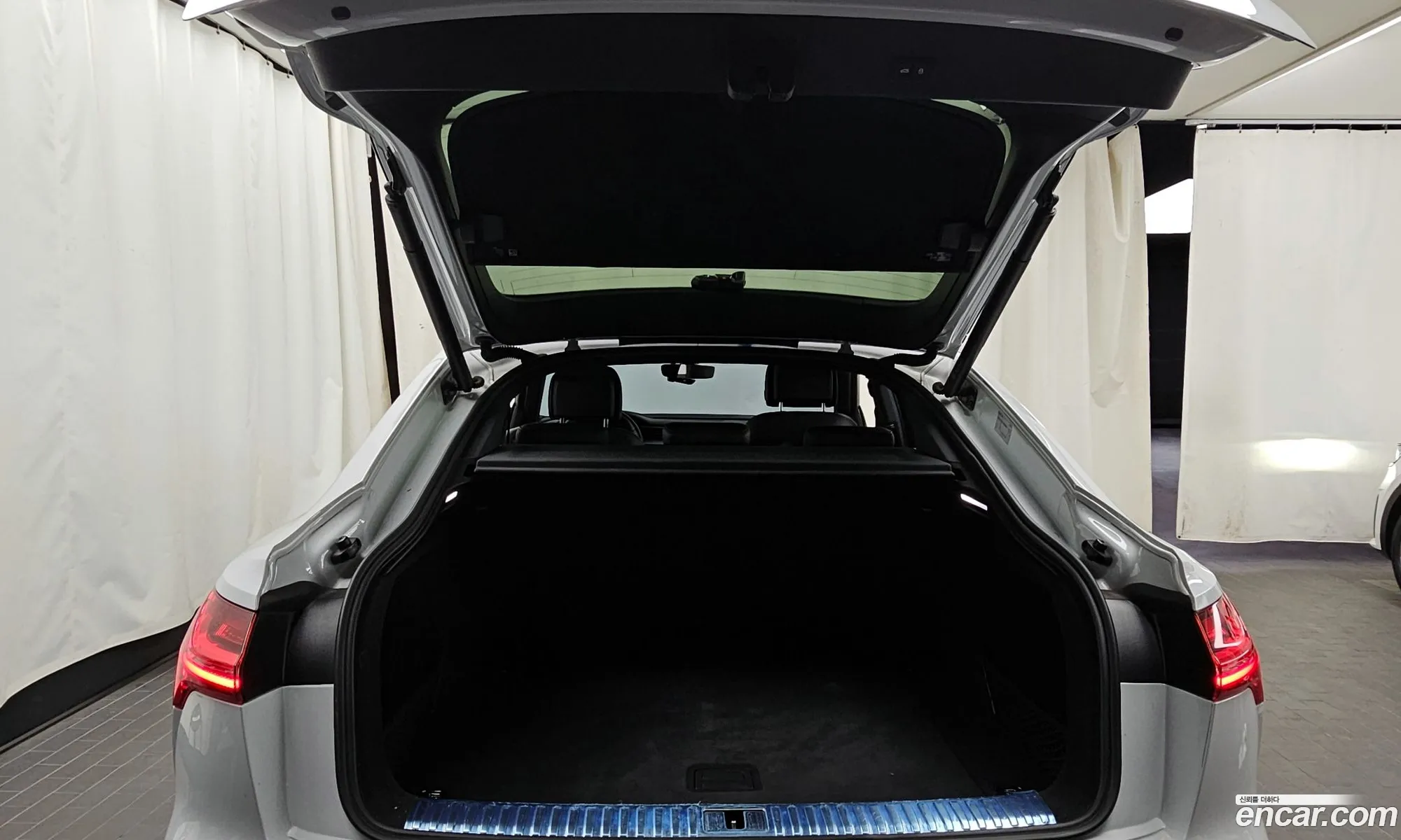 Audi e-tron 2022 — 9