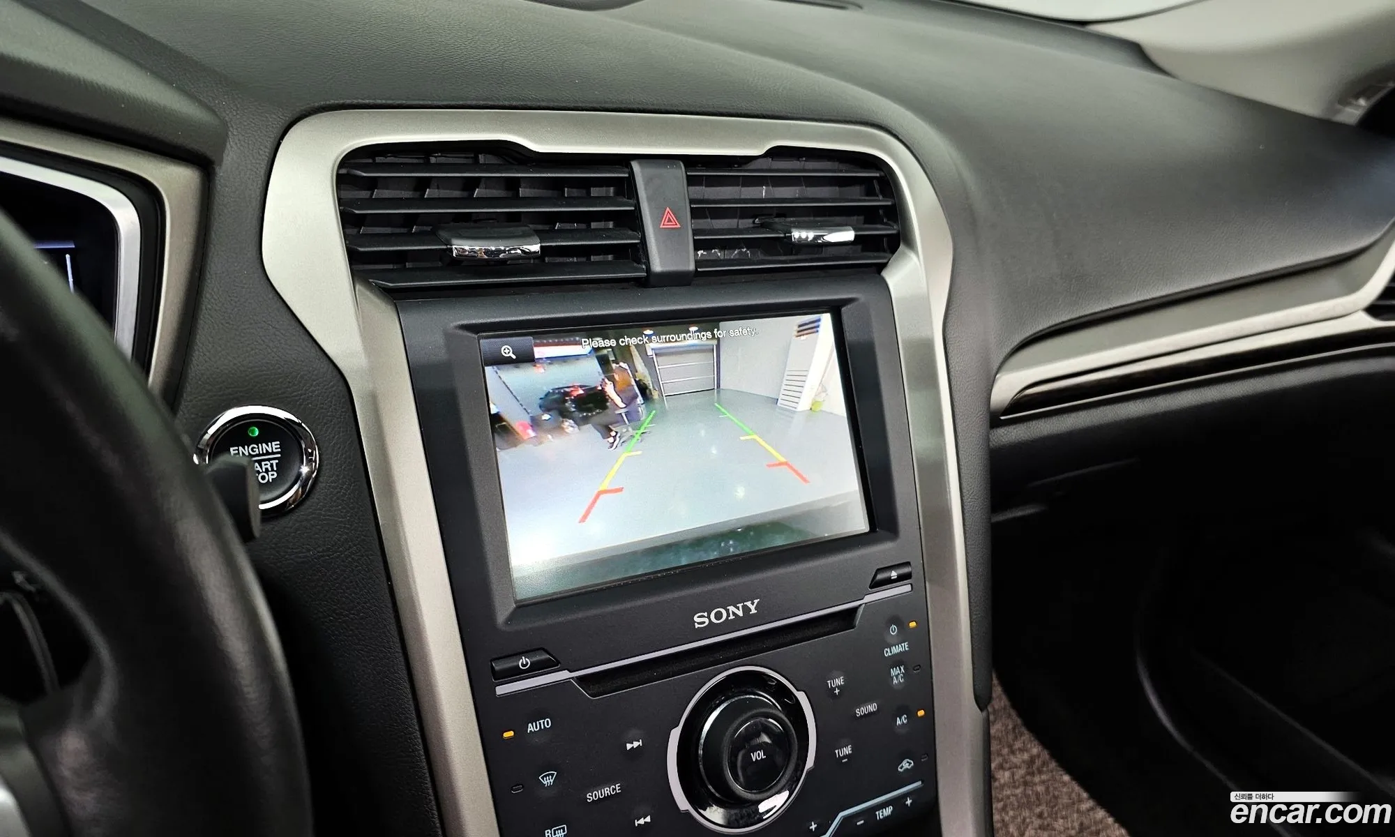 Ford Fusion 2013 — 12