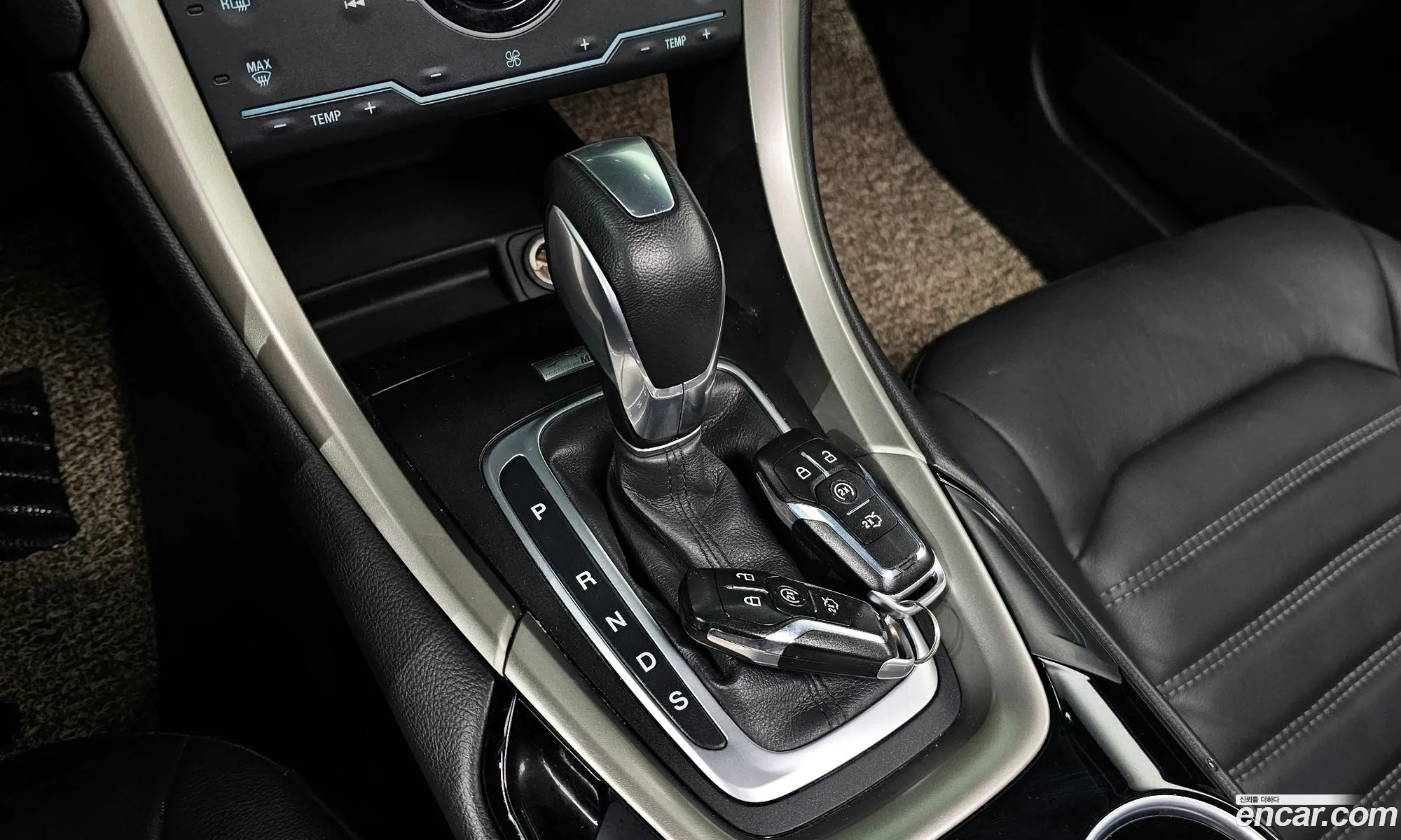 Ford Fusion 2013 — 18