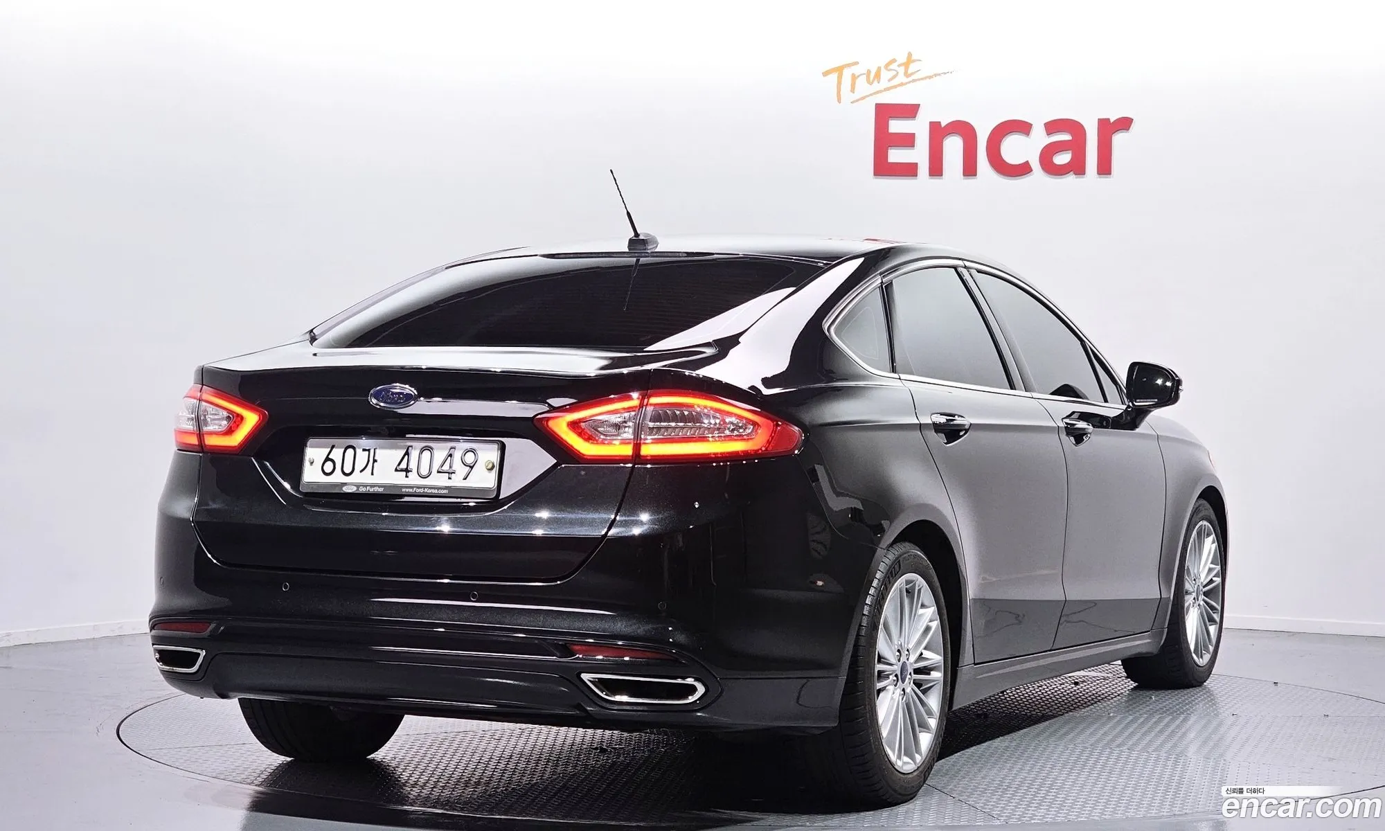 Ford Fusion 2013 — 17