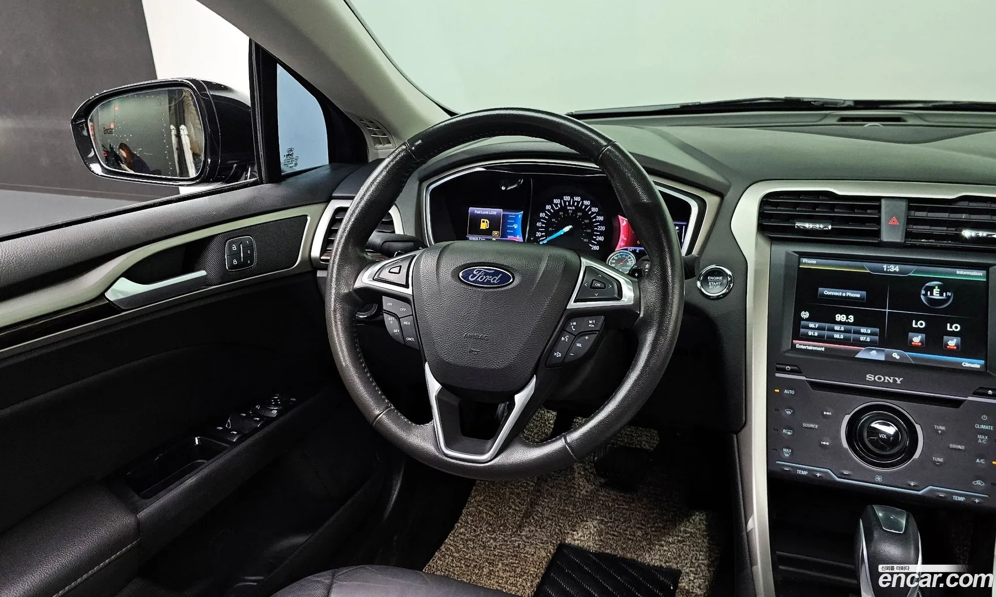 Ford Fusion 2013 — 10