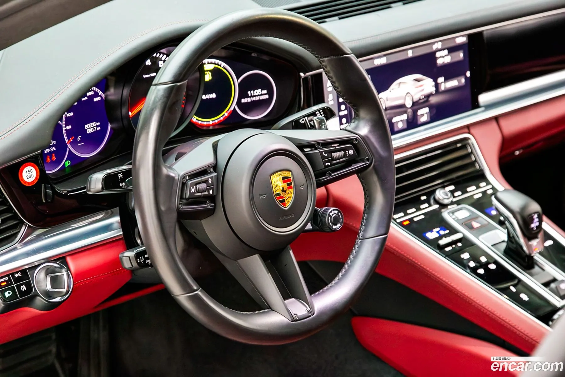 Porsche Panamera 2021 — 16