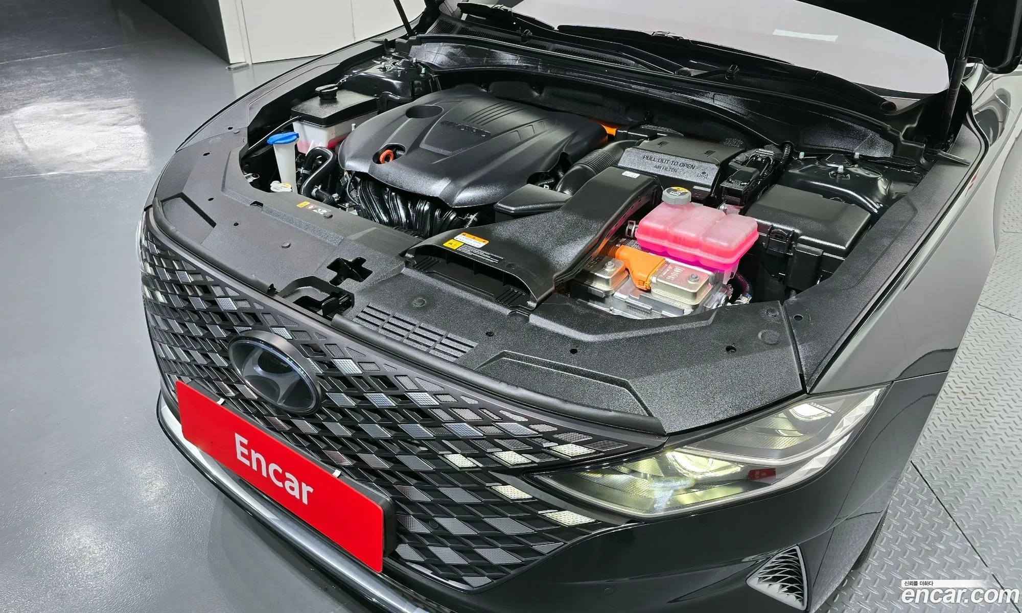 Hyundai Grandeur IG Hybrid 2021 — 16