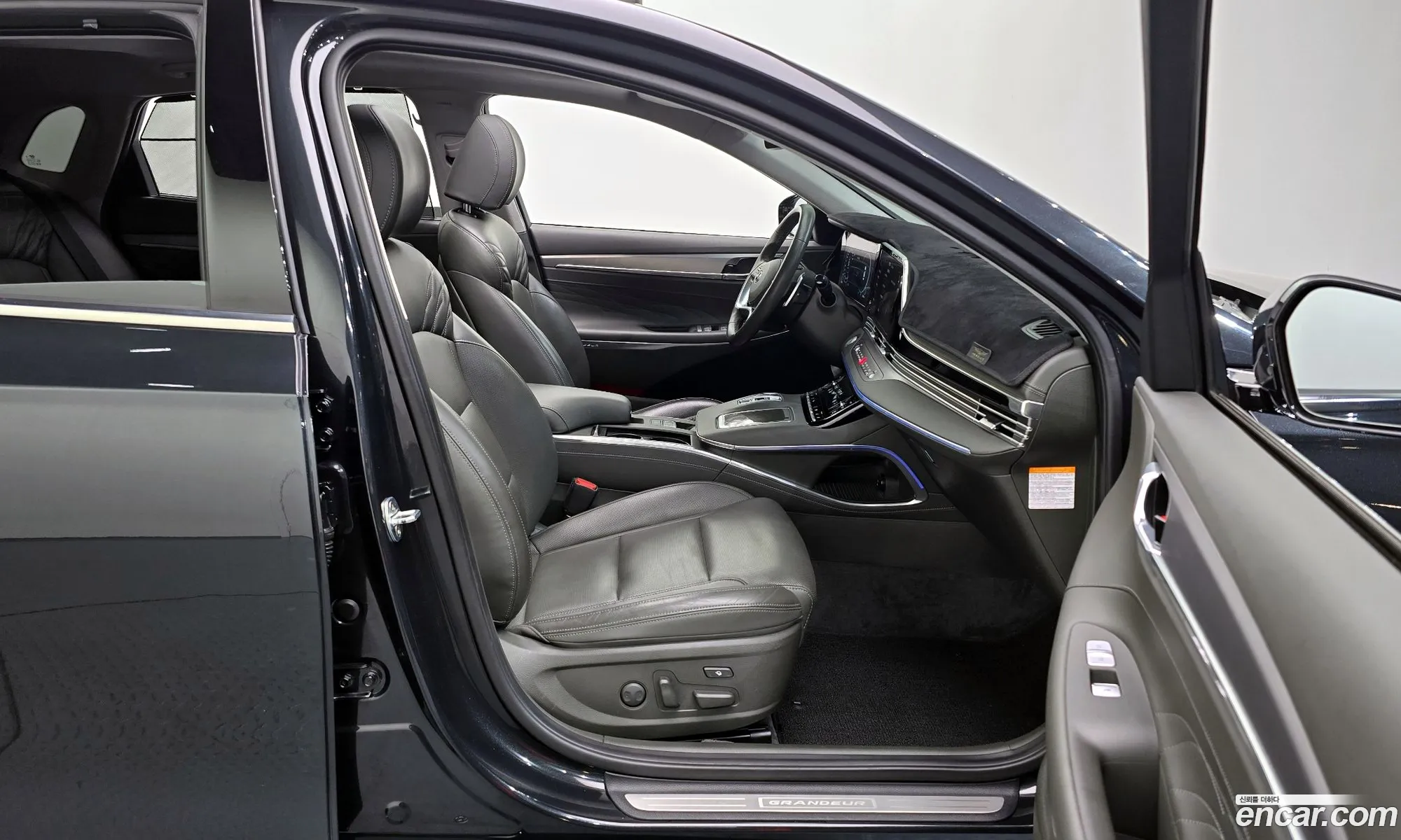 Hyundai Grandeur IG Hybrid 2021 — 4