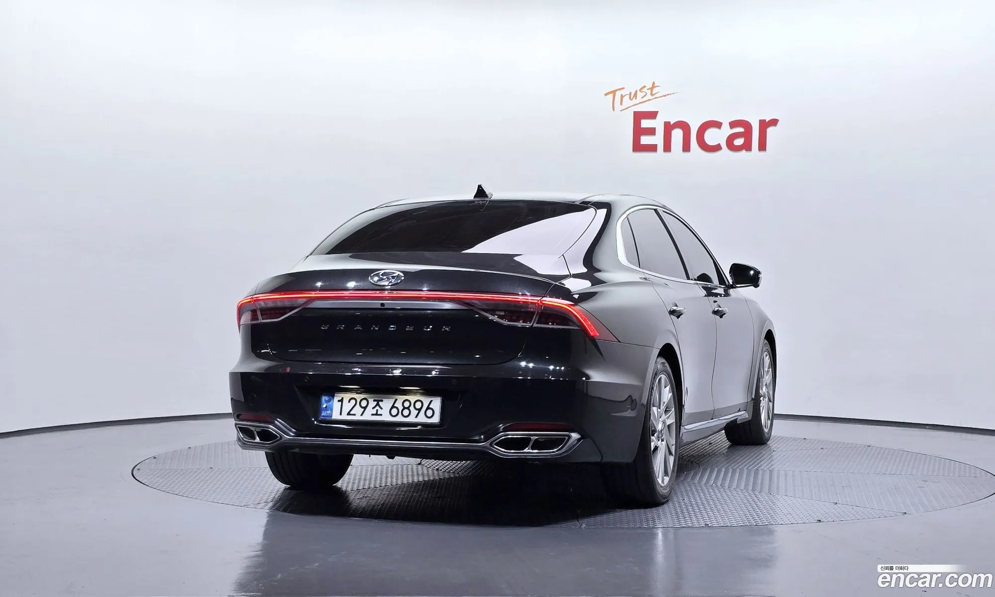 Hyundai Grandeur IG Hybrid 2021 — 15