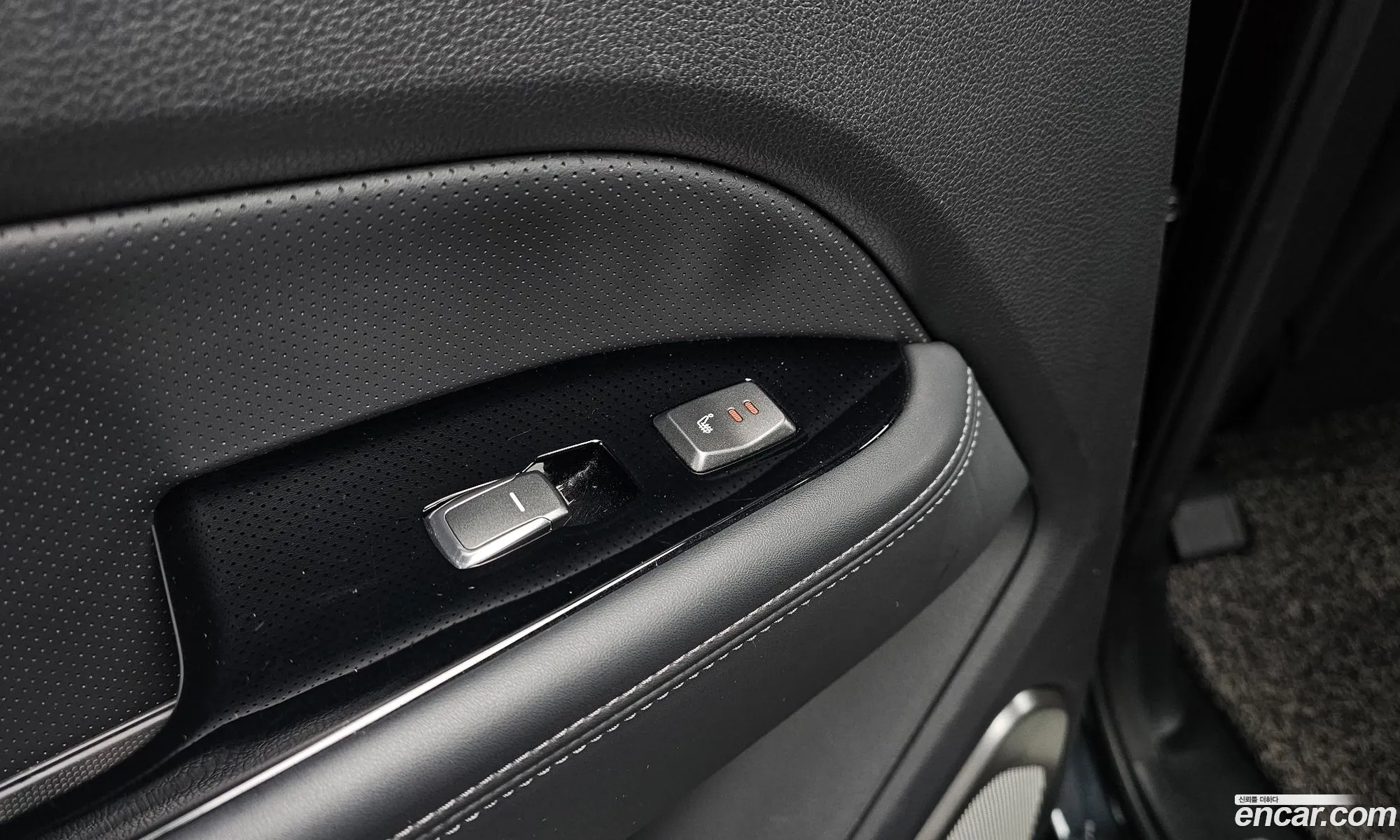 KG Mobility (SsangYong) G4 Rexton 2019 — 12