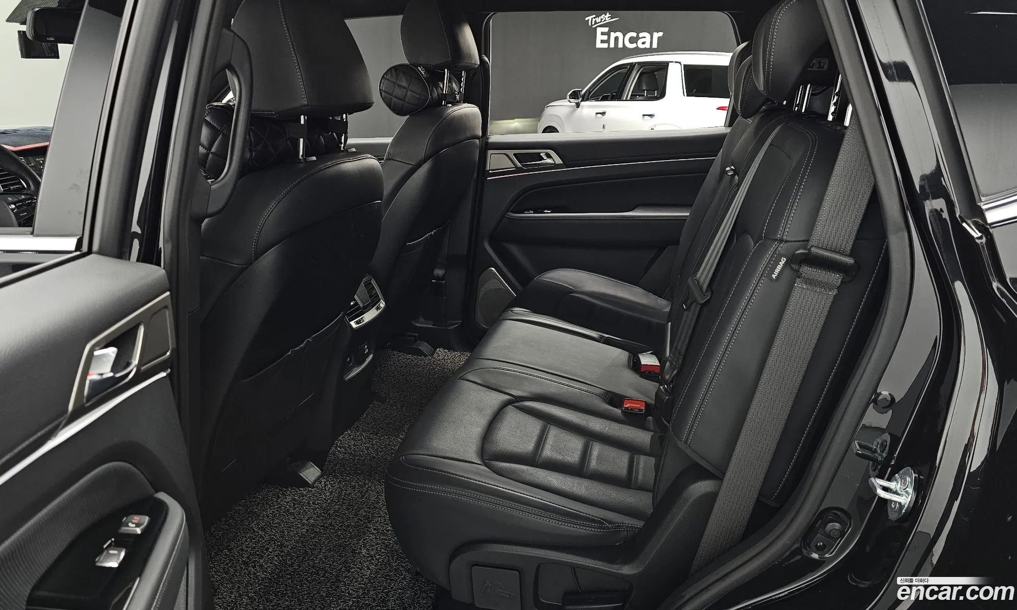 KG Mobility (SsangYong) G4 Rexton 2019 — 10