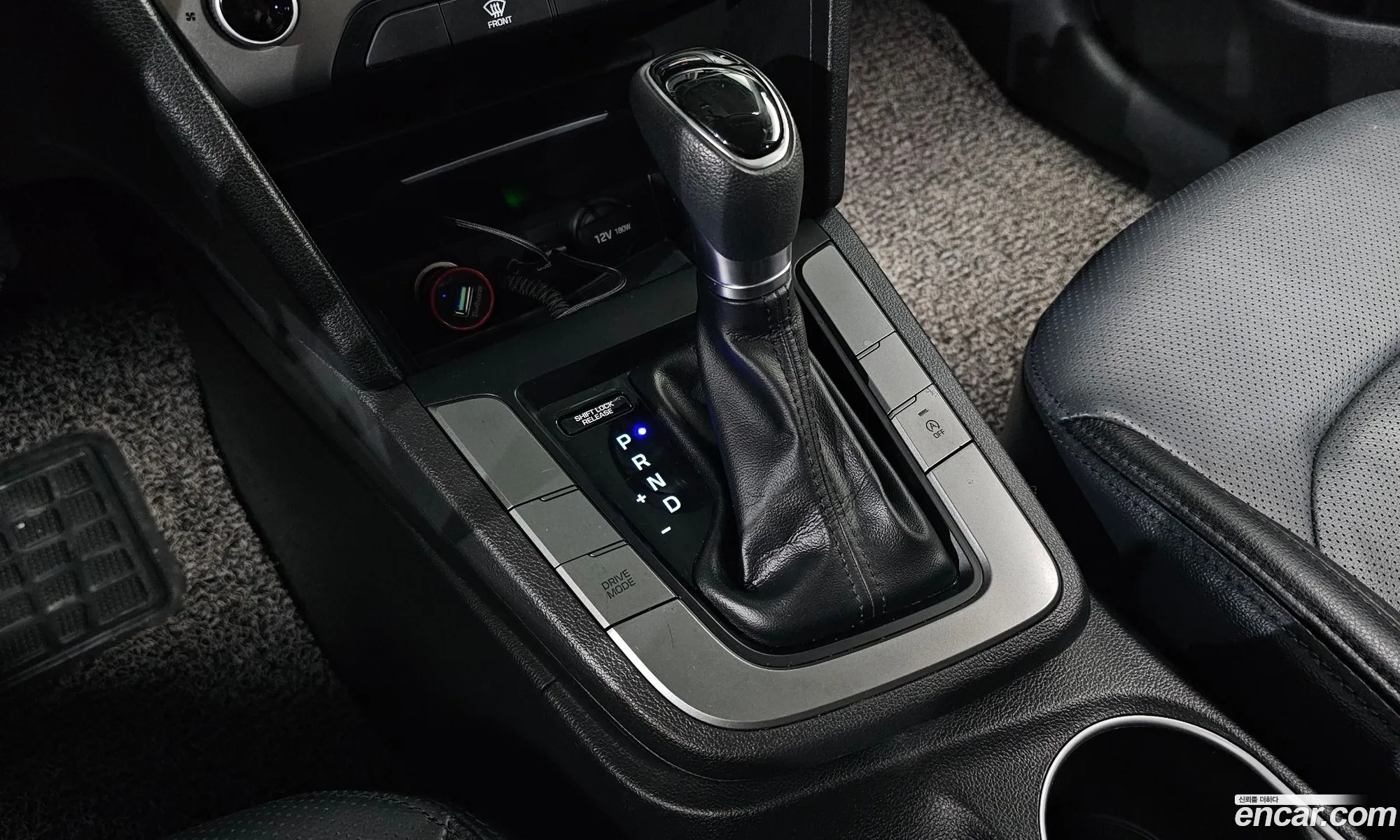 Hyundai Elantra AD 2016 — 13