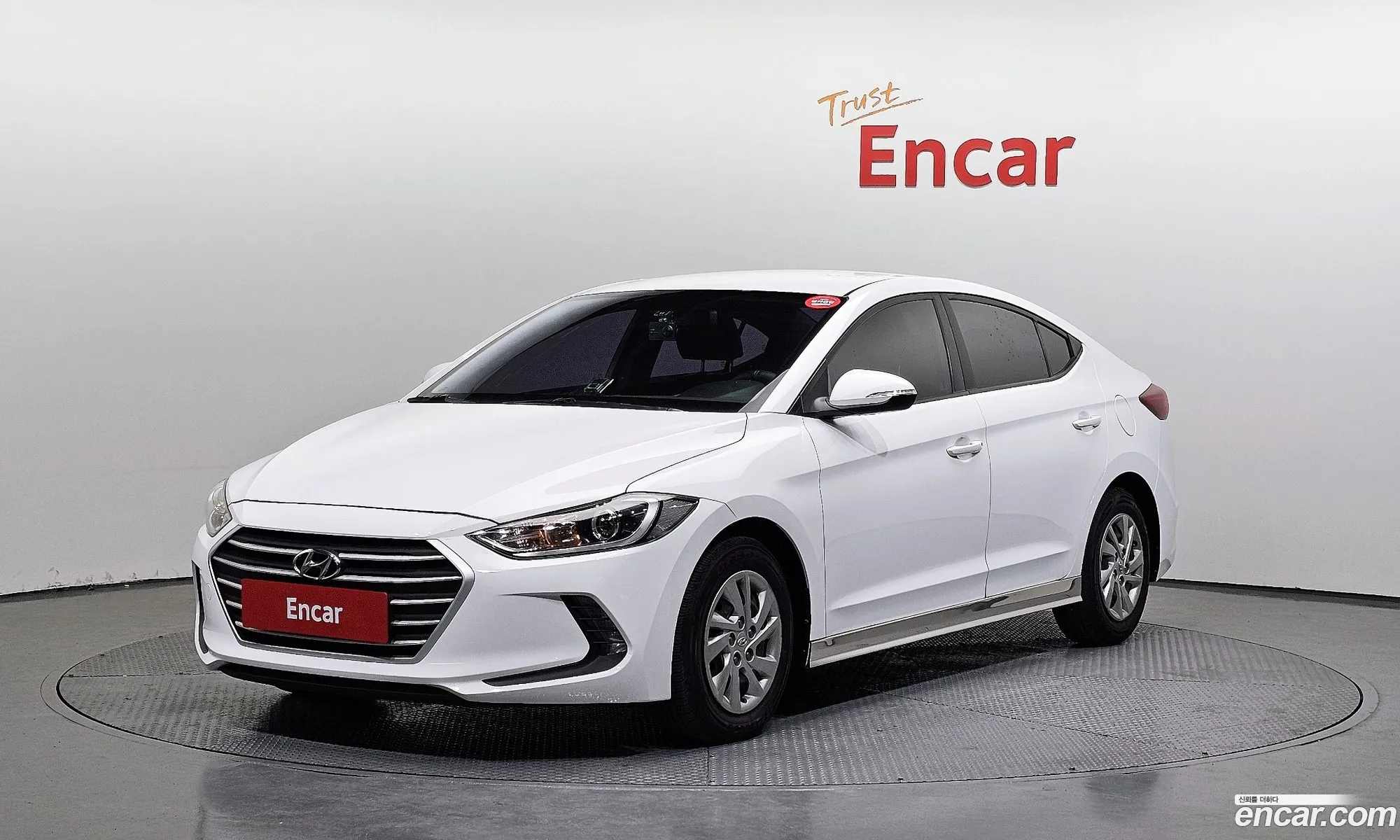 Hyundai Elantra AD 2016 — 18