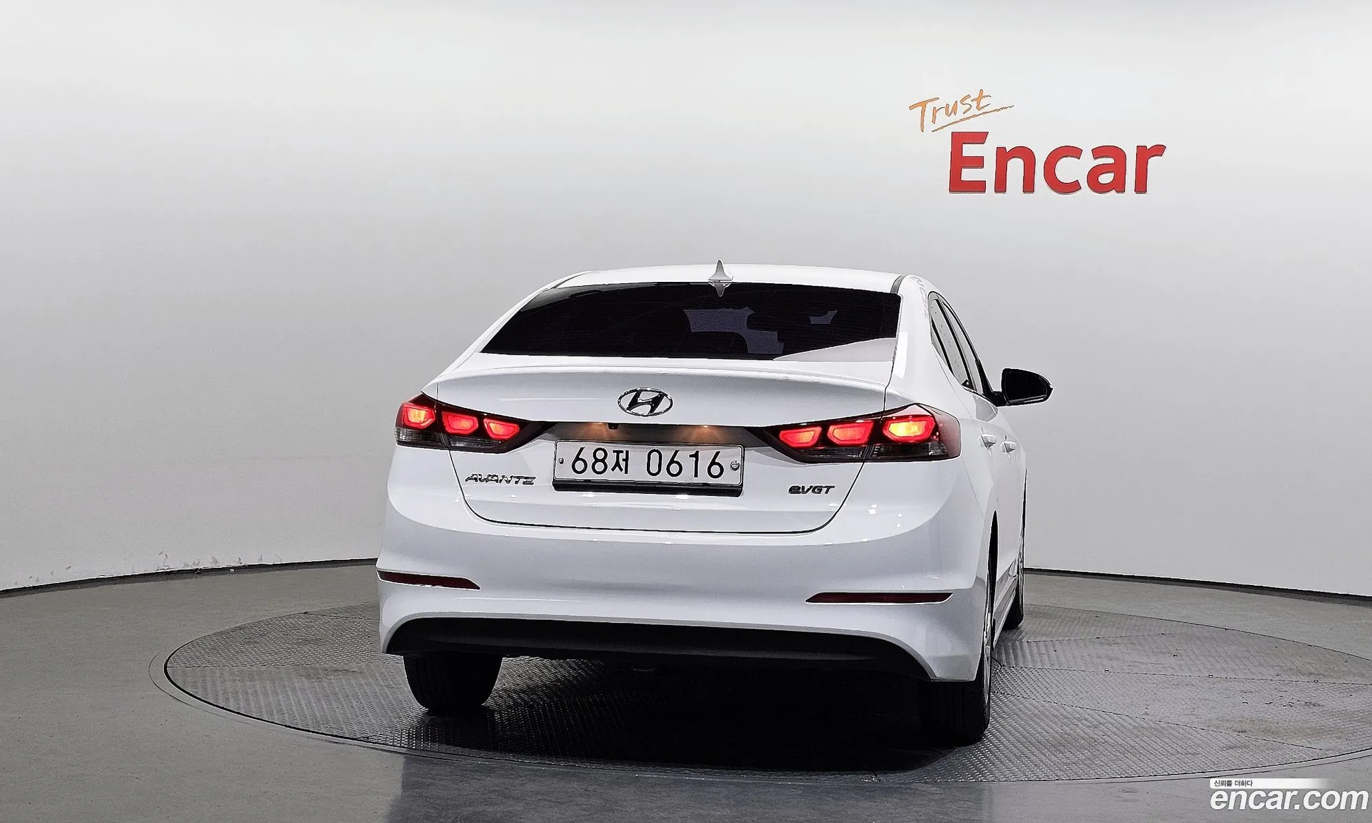 Hyundai Elantra AD 2016 — 20