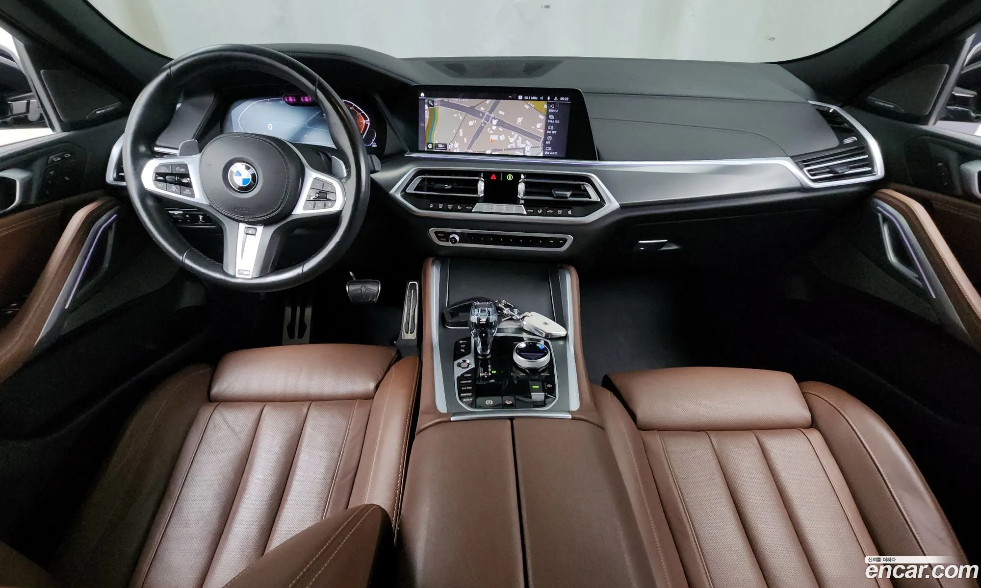BMW X6 2021 WBAGT8102M9F06174 — 4