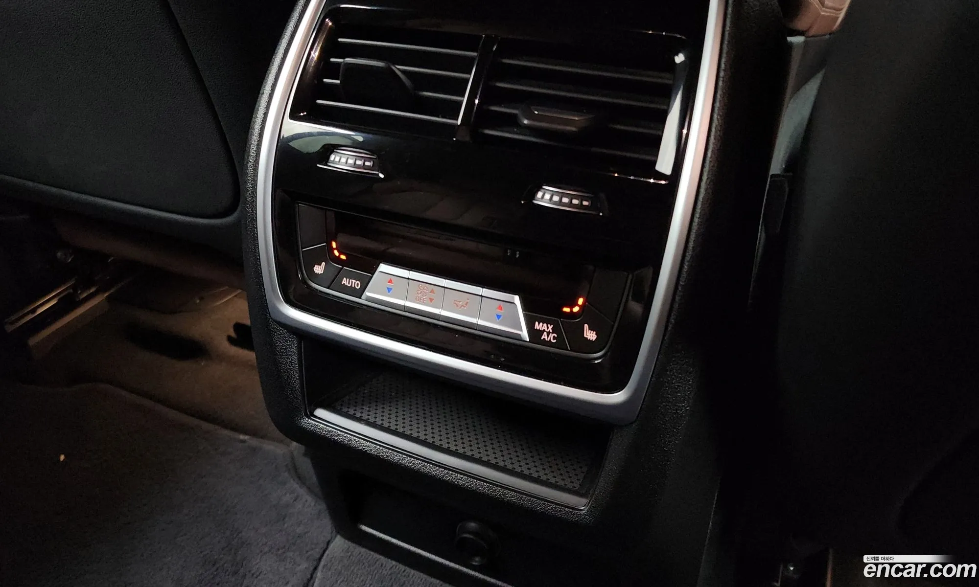 BMW X6 2021 WBAGT8102M9F06174 — 2