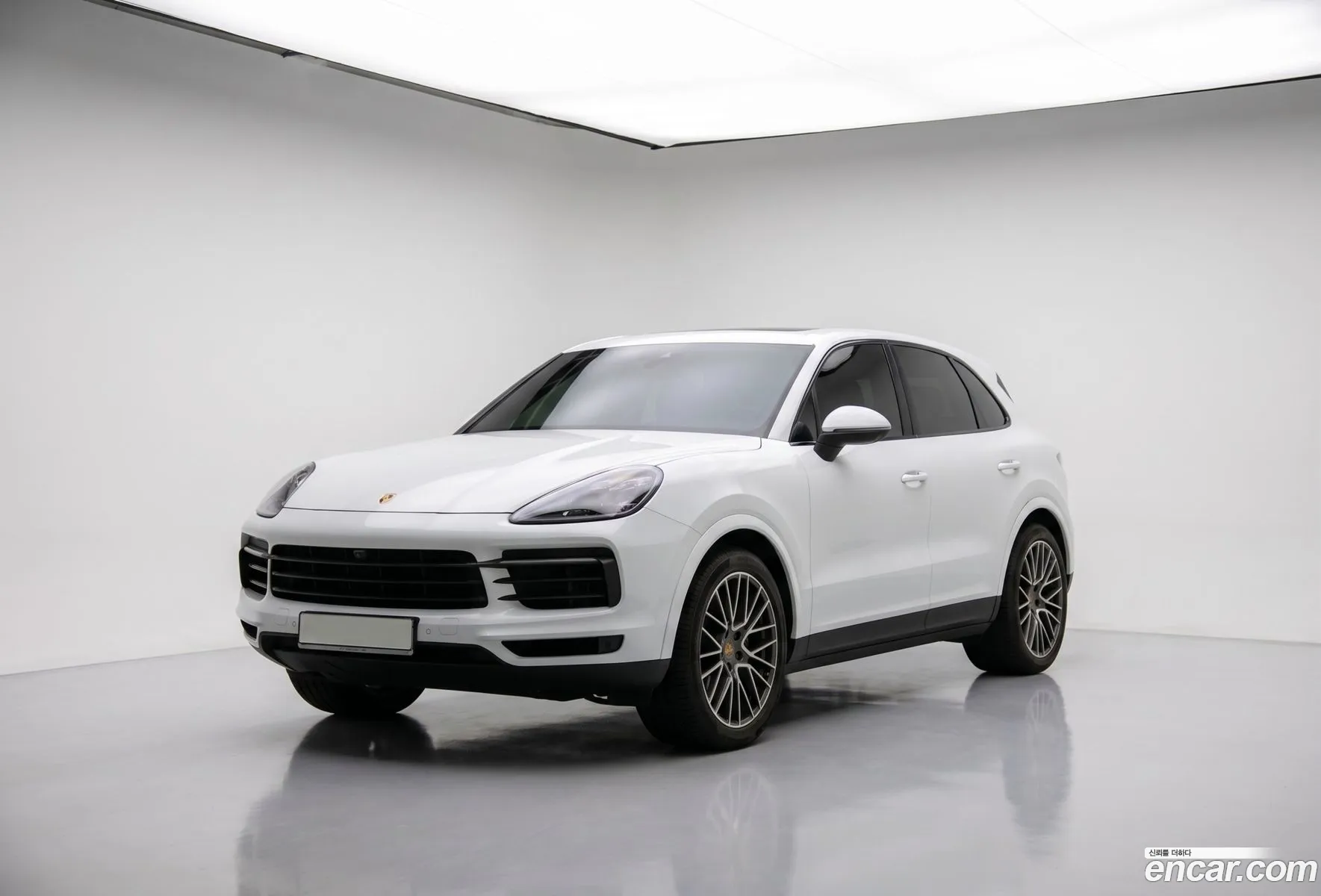 Porsche Cayenne 2020 — 17