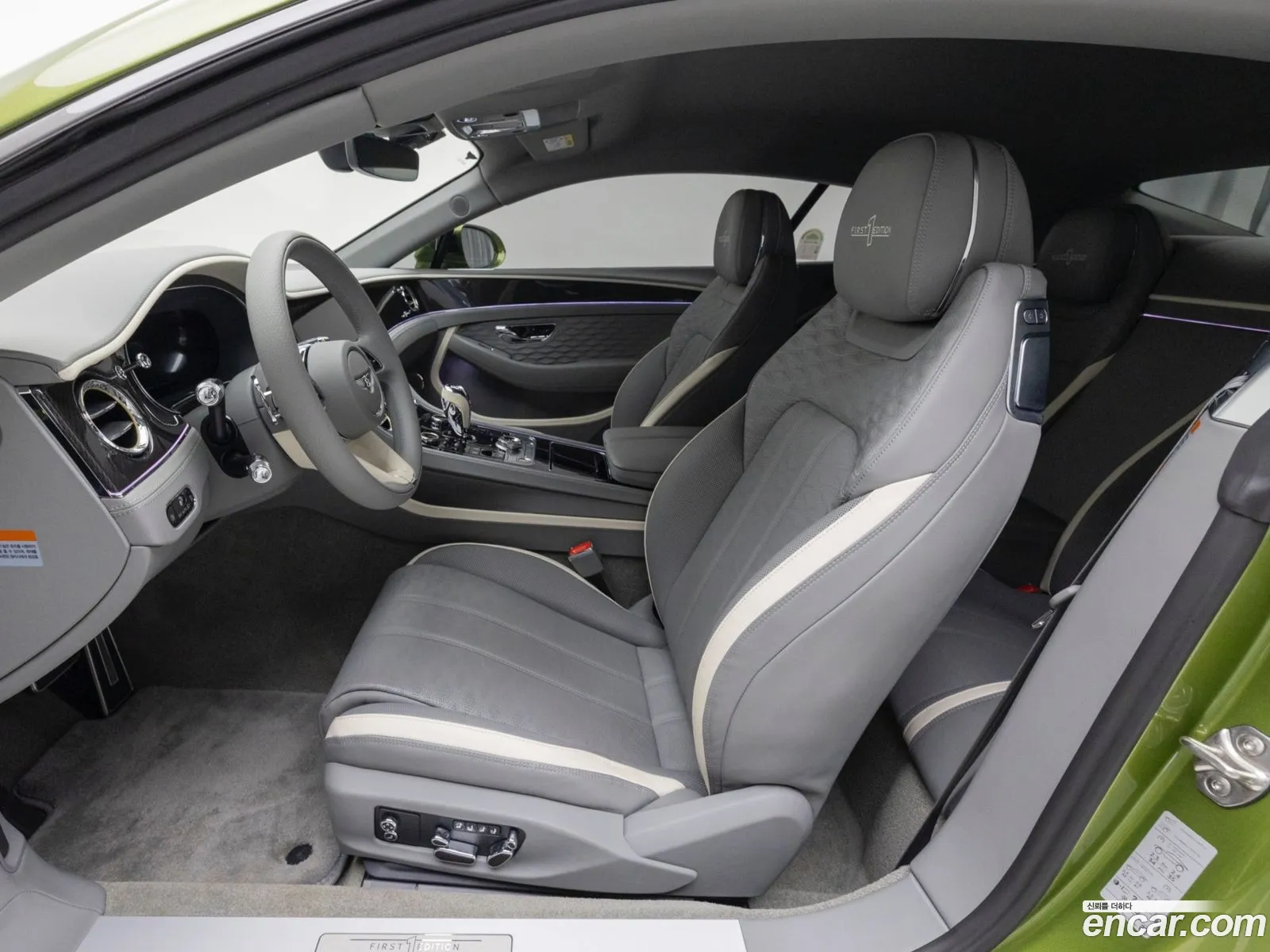 Bentley Continental GT 2025 — 17